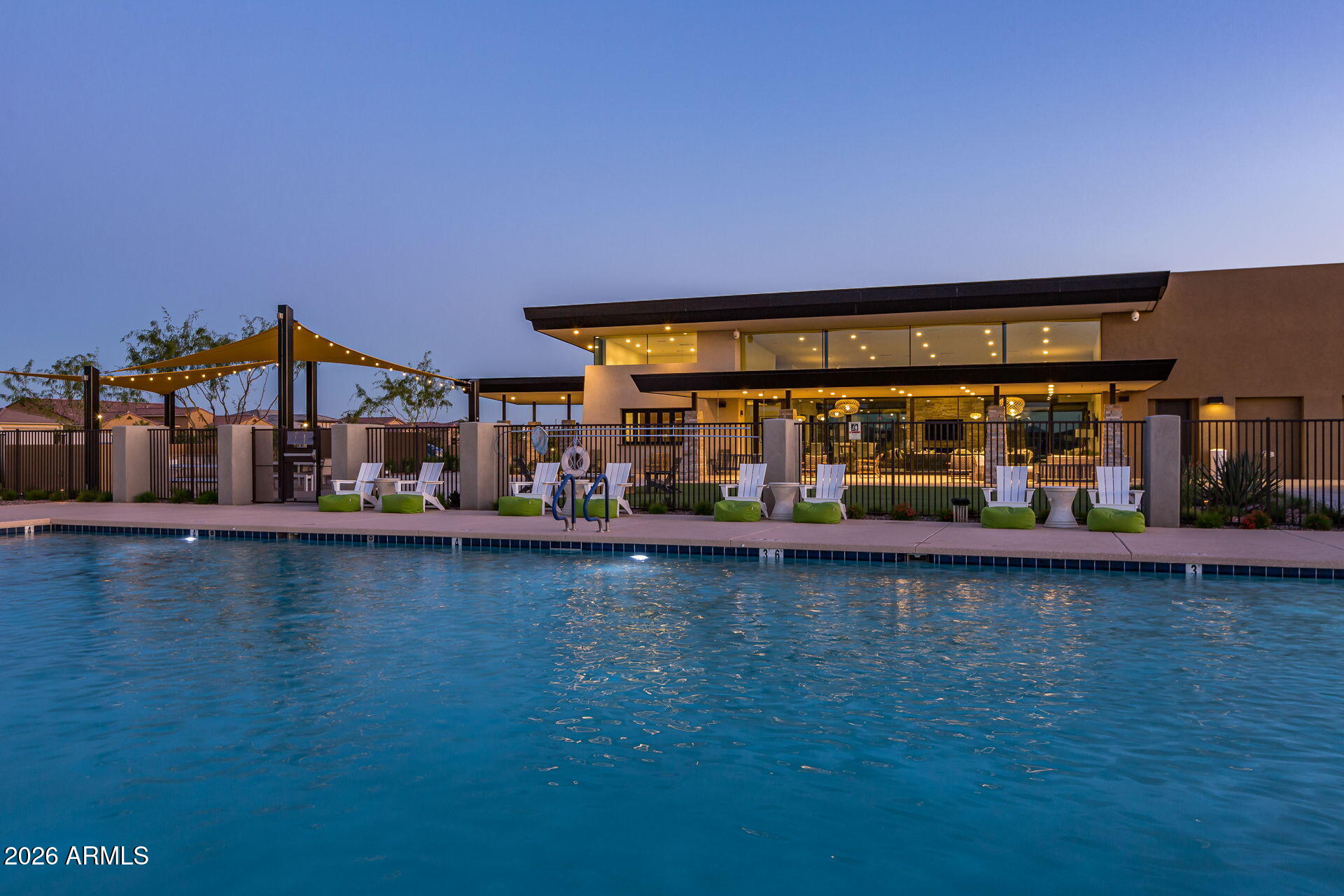 10706 E TRAVERTINE Avenue