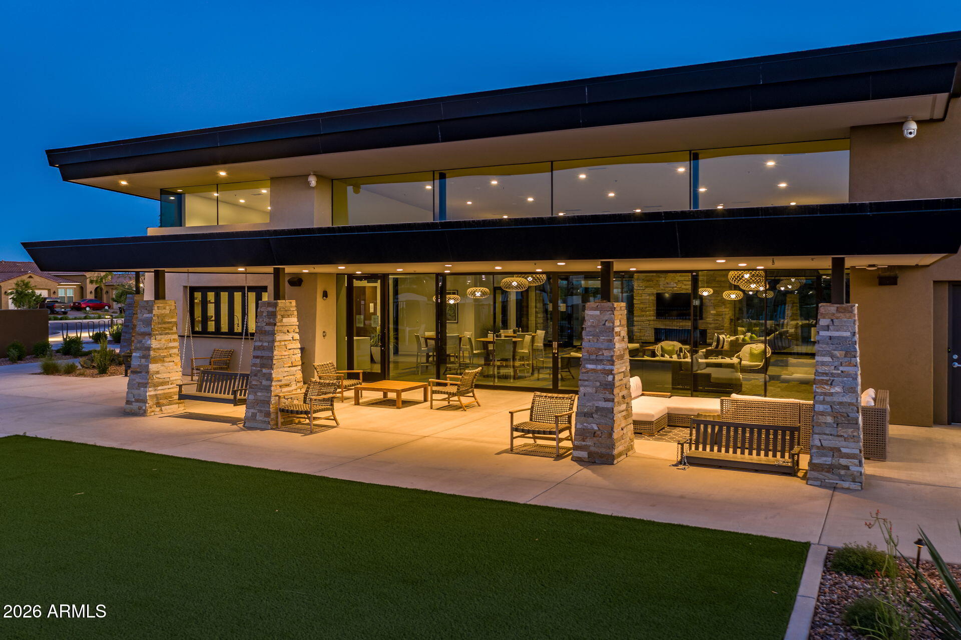 10706 E TRAVERTINE Avenue