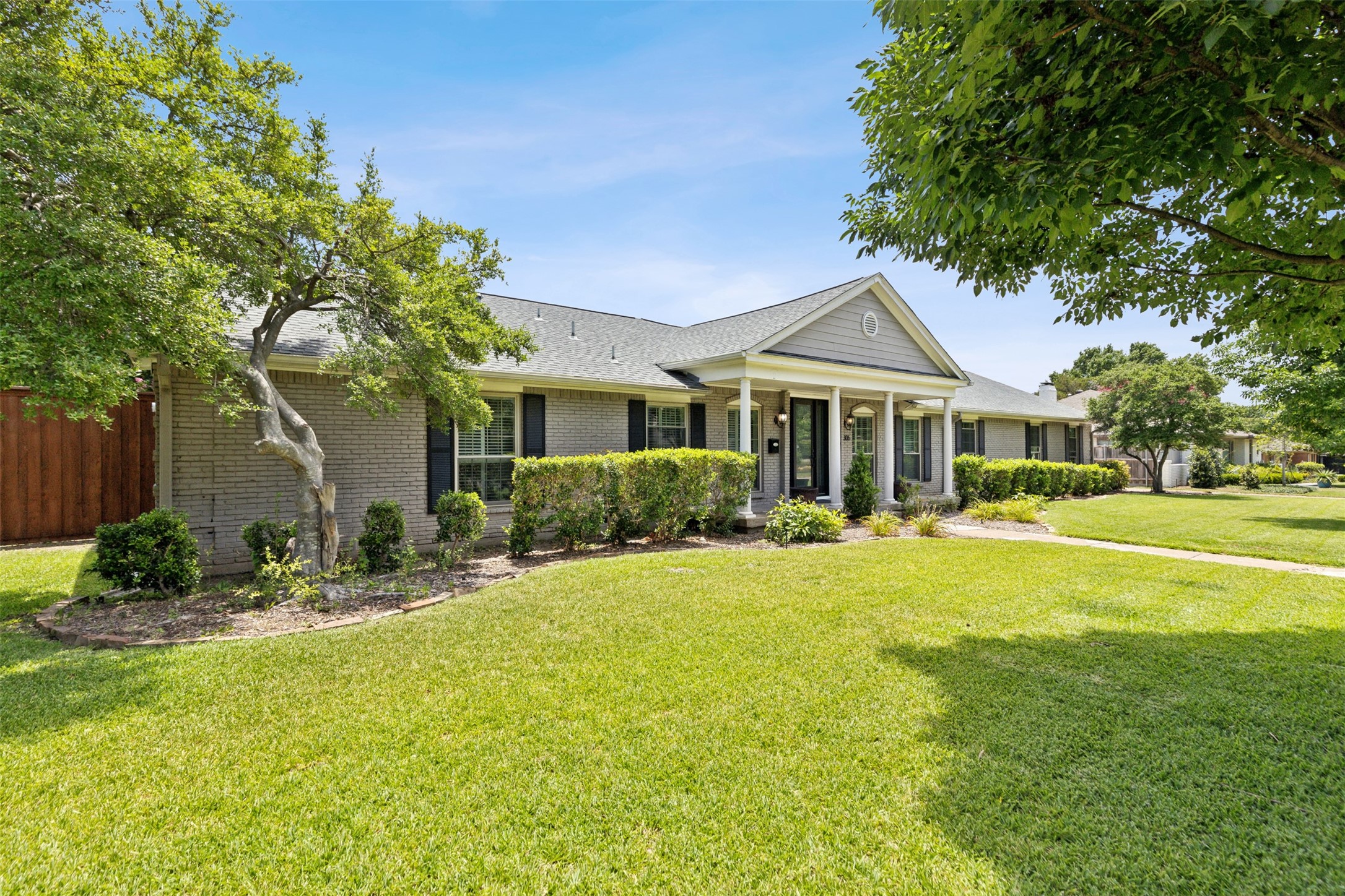 4306 Mendenhall Drive