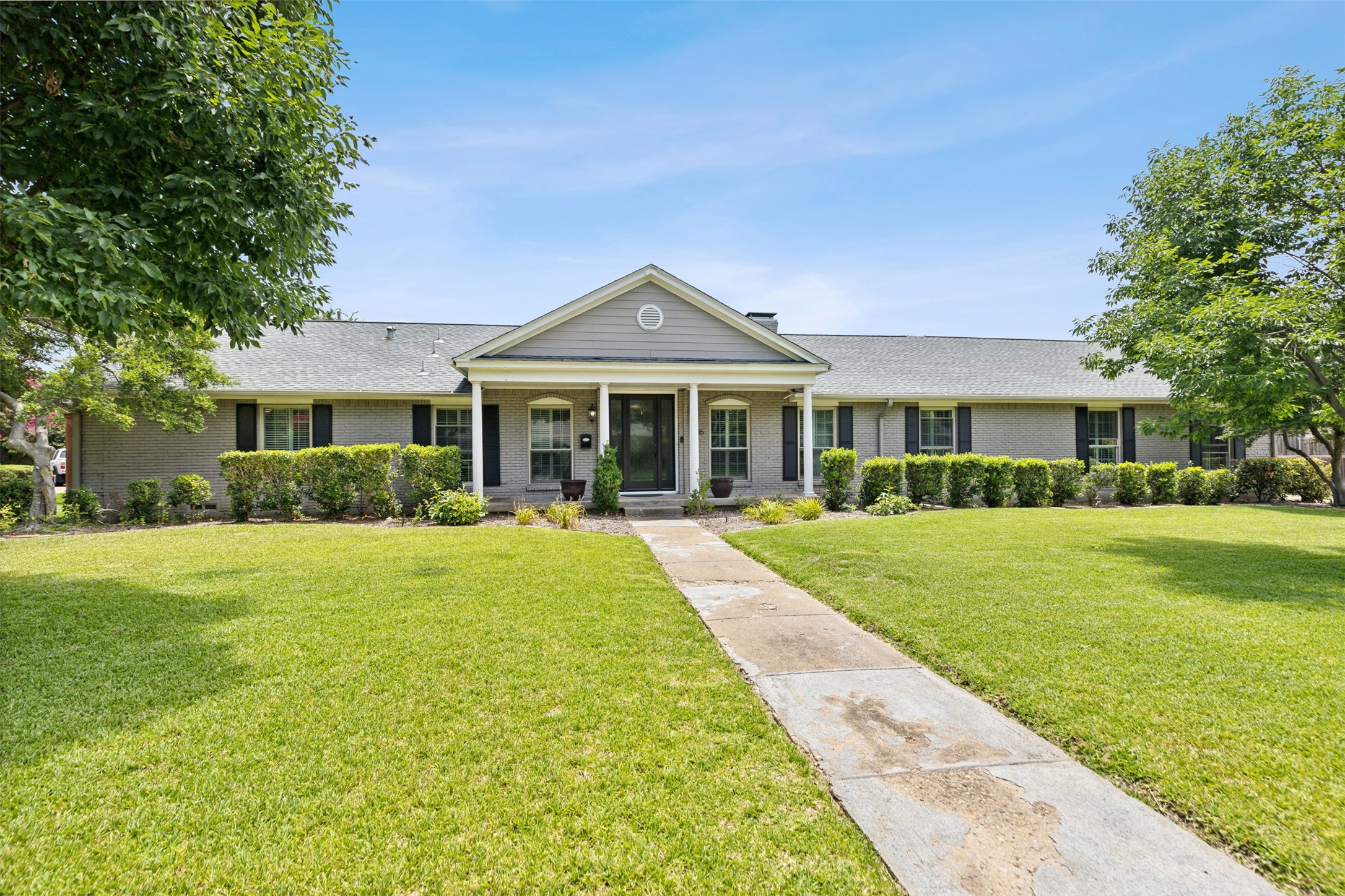 4306 Mendenhall Drive