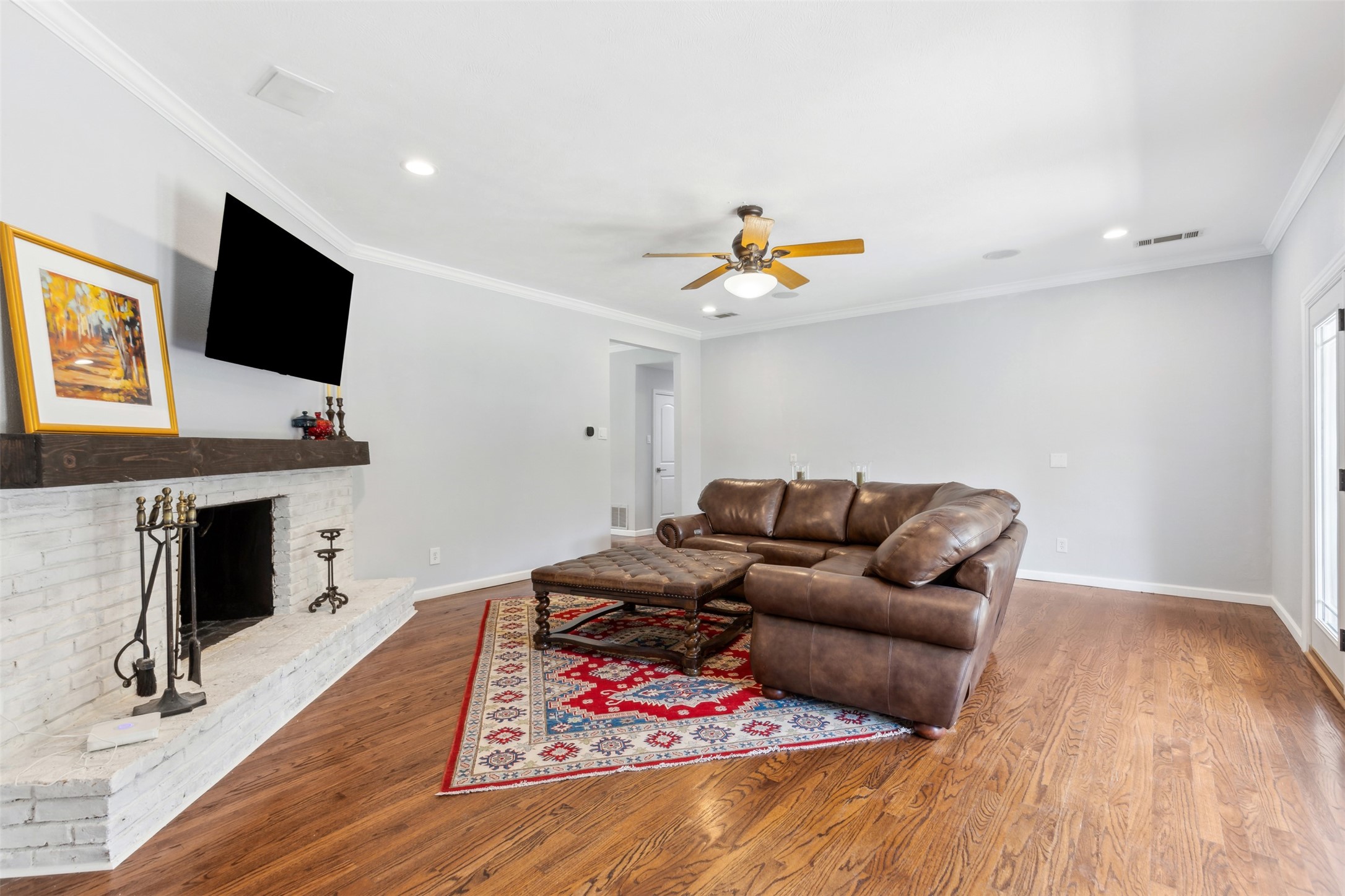 4306 Mendenhall Drive