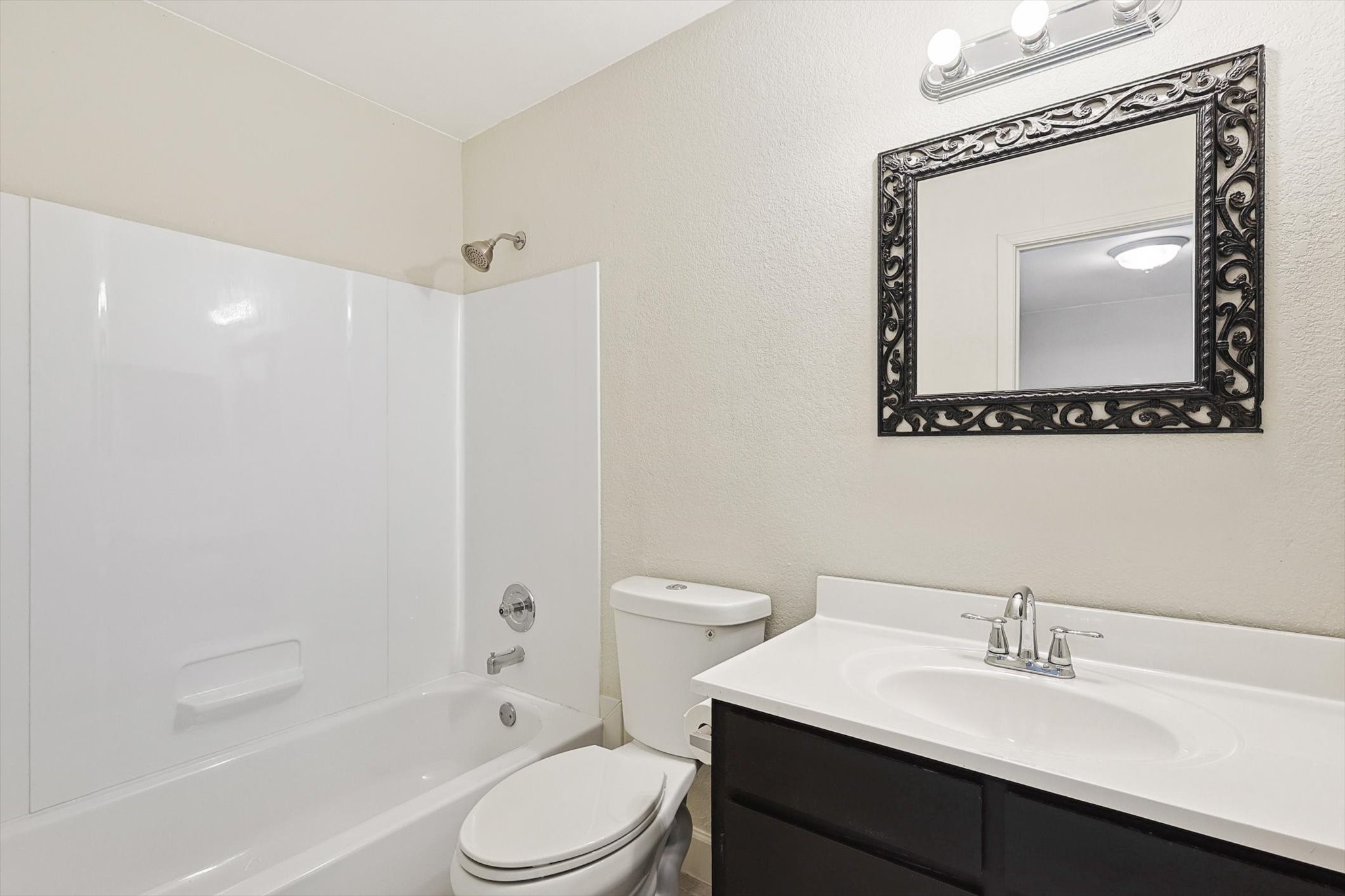 5632 Santa Fe Trail