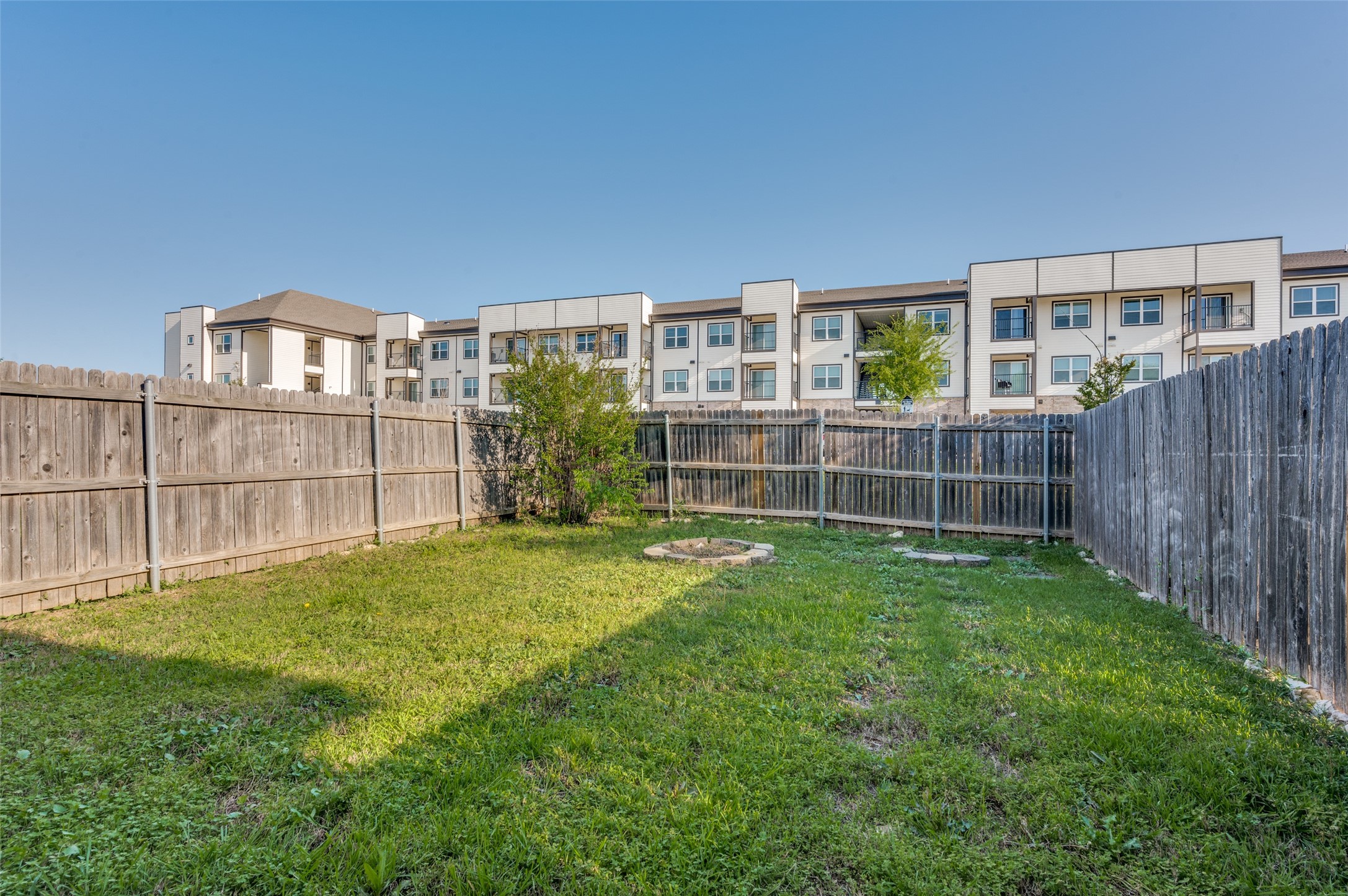 7530 Kings Trail