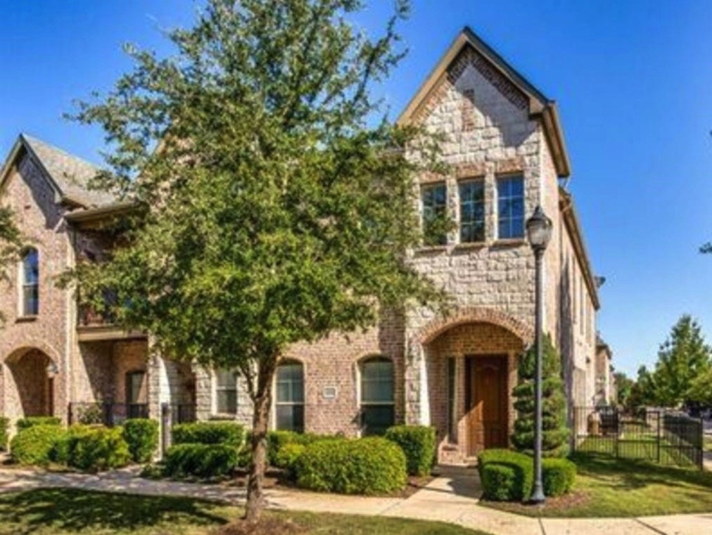 6896 Regello Drive