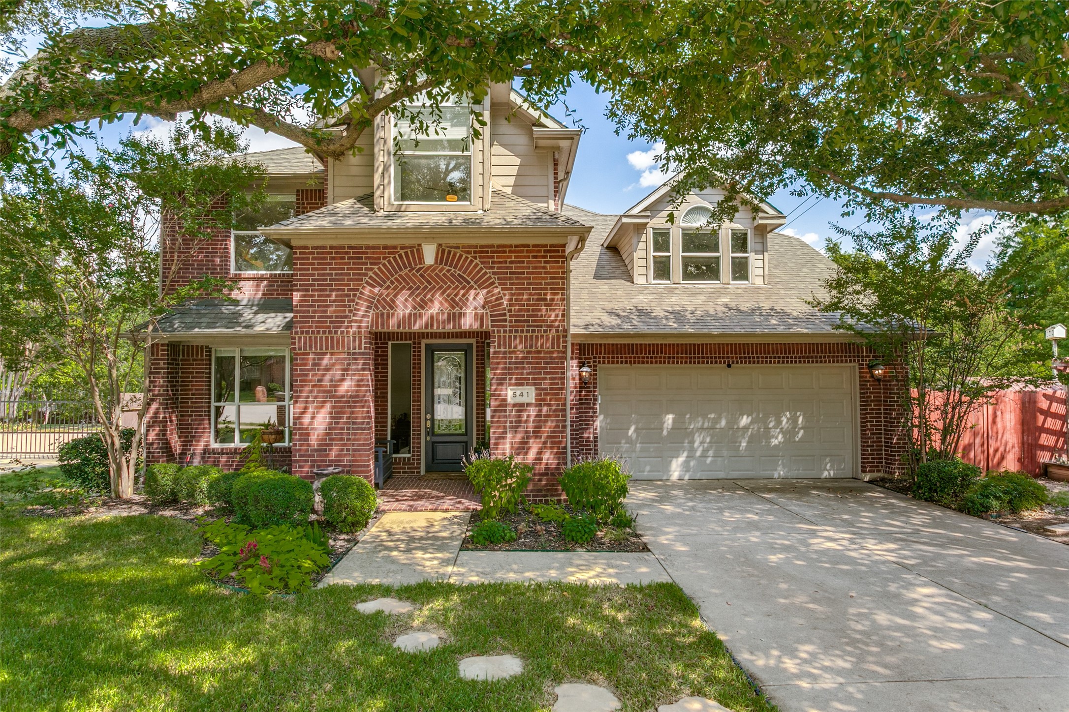 541 Austin Oaks Drive