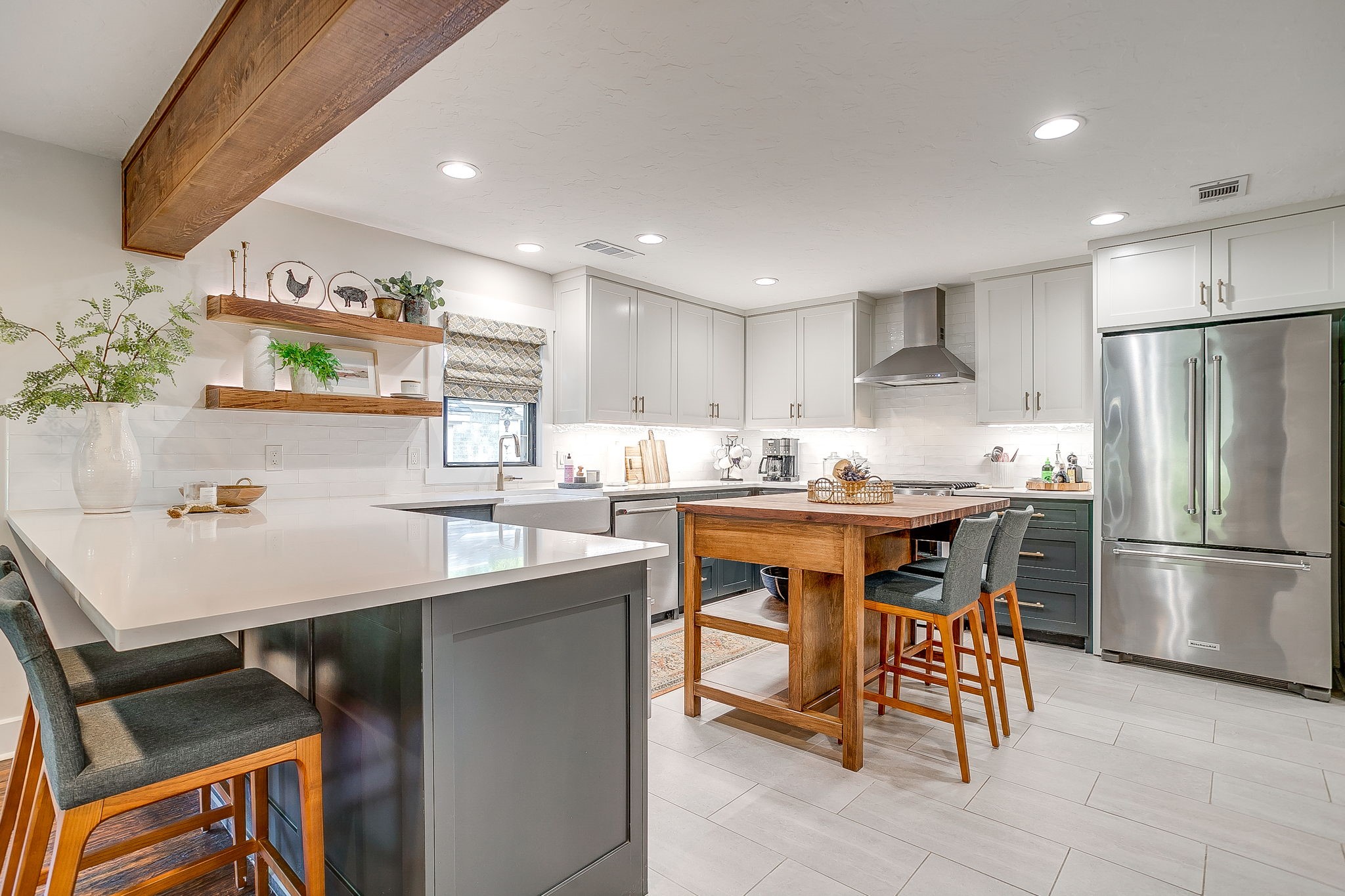 2317 Carleton Avenue