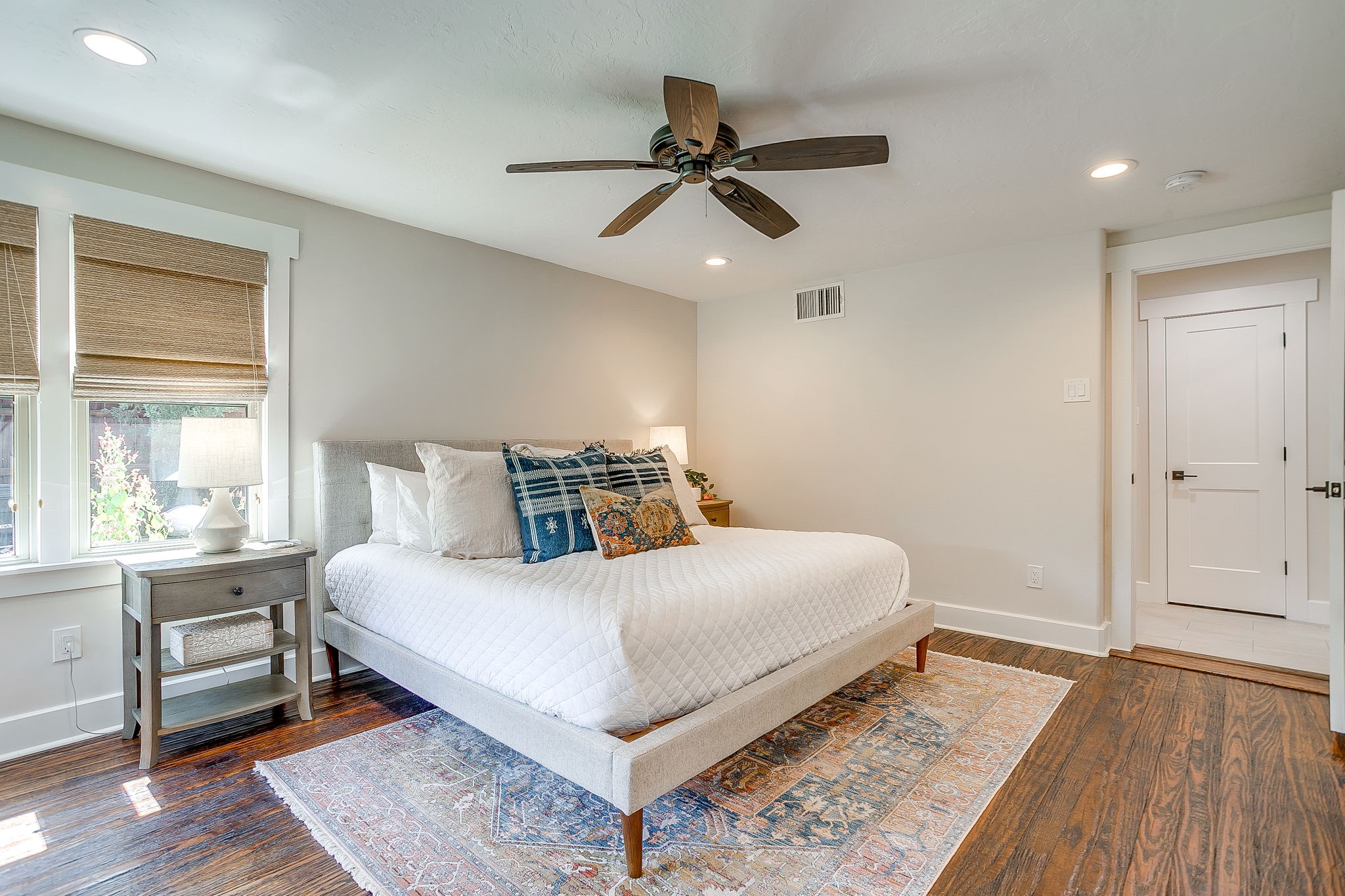 2317 Carleton Avenue