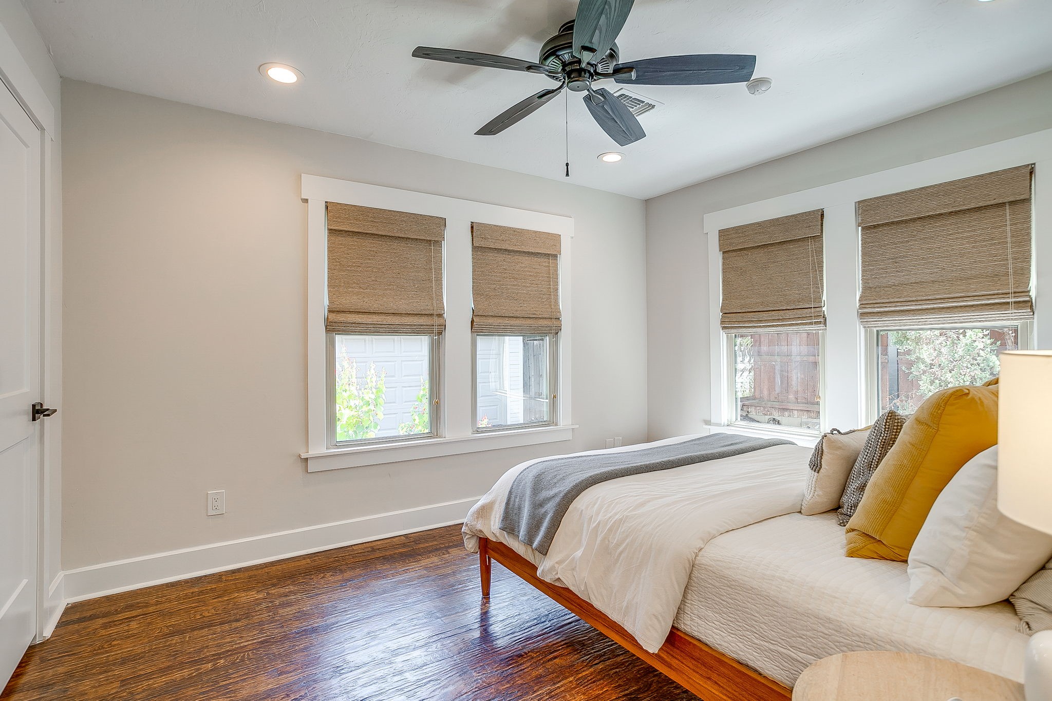 2317 Carleton Avenue