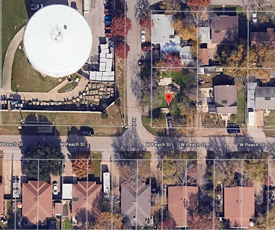 218 W Peach Street