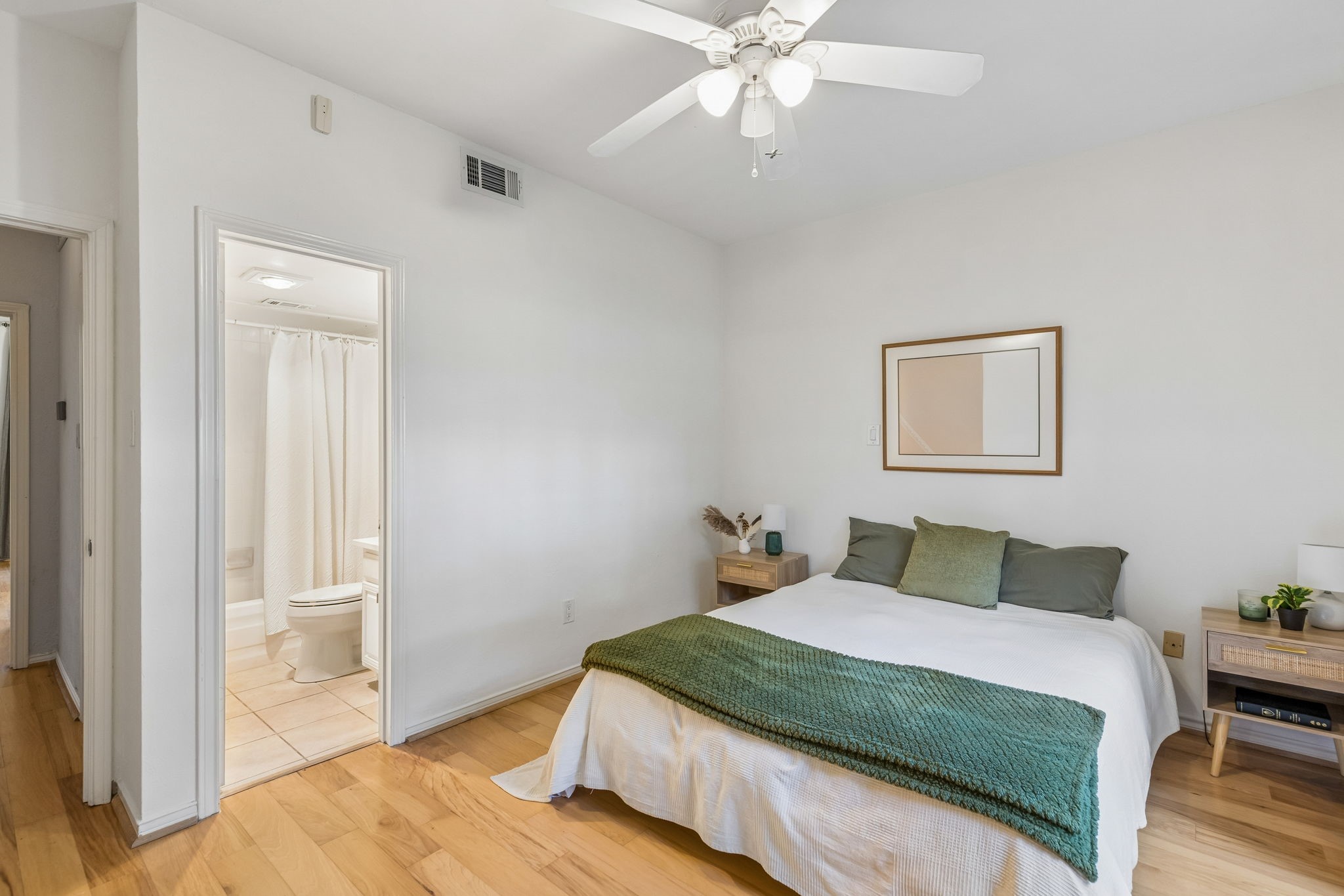 9801 Royal Lane 707