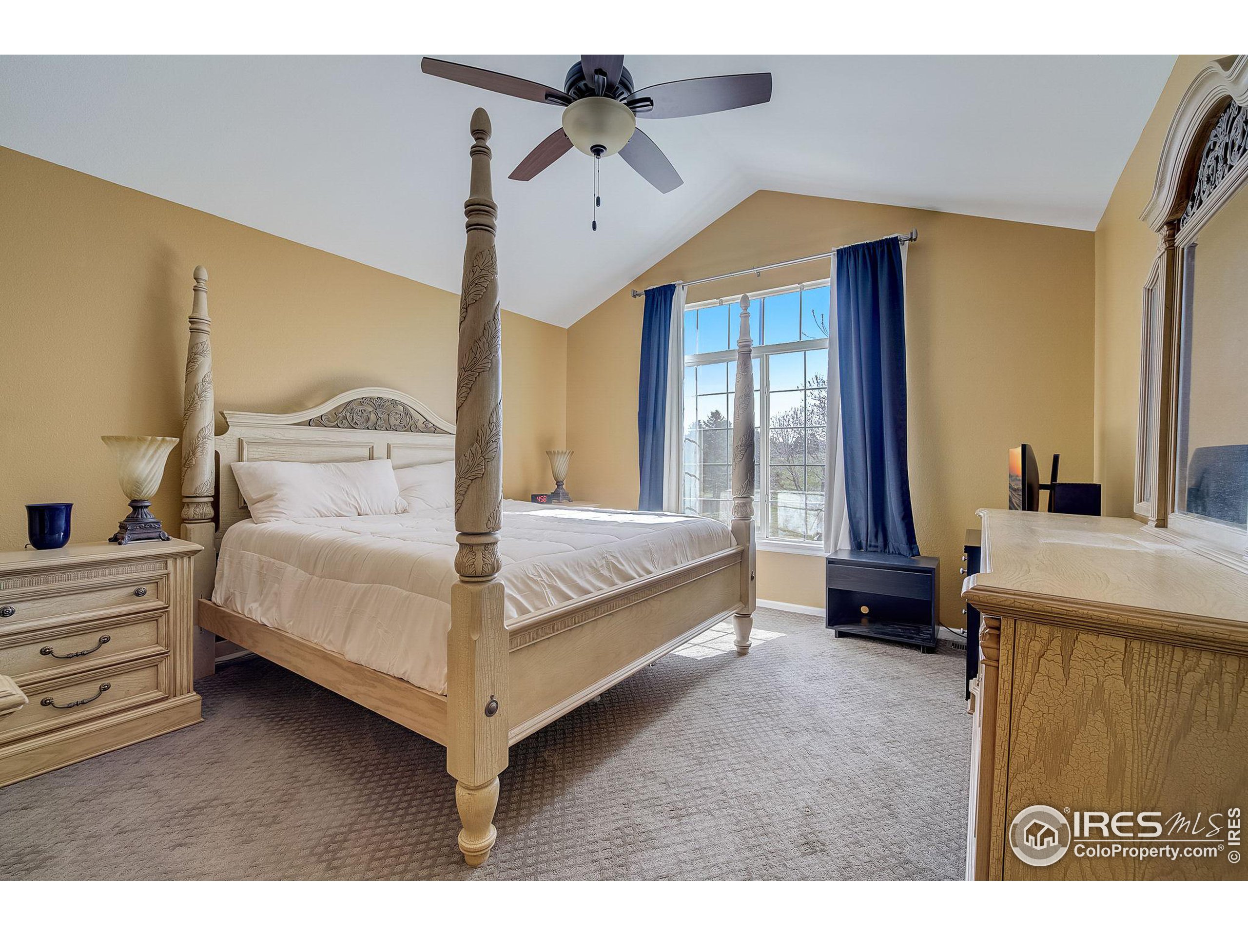 13550 Washington St 2C