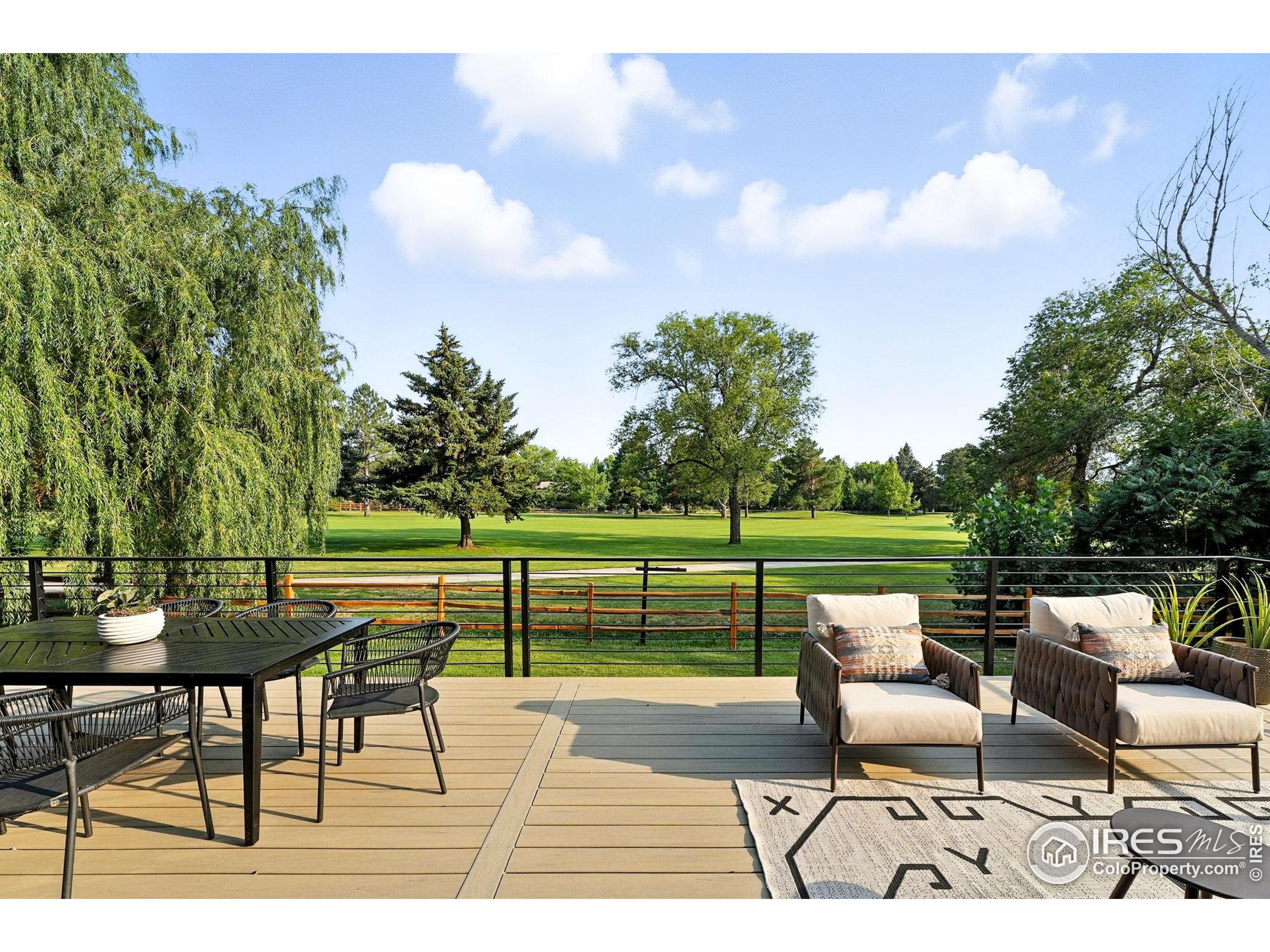 7312 Island Cir
