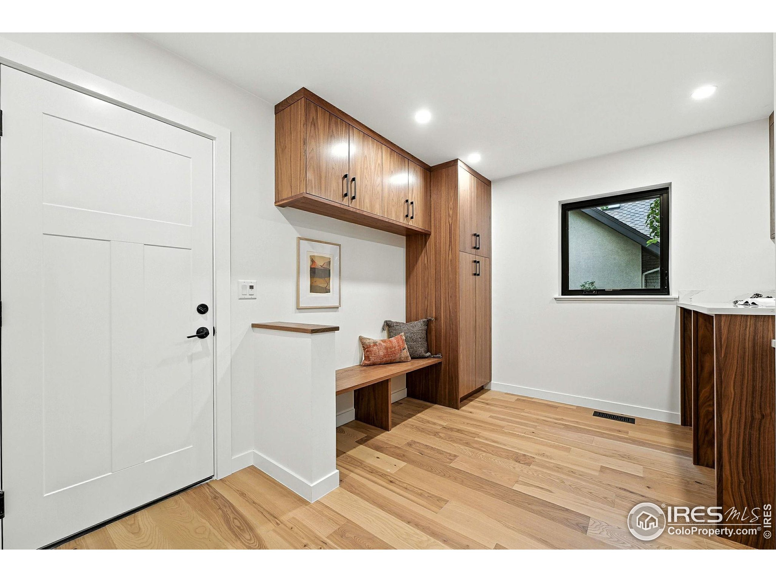 7312 Island Cir