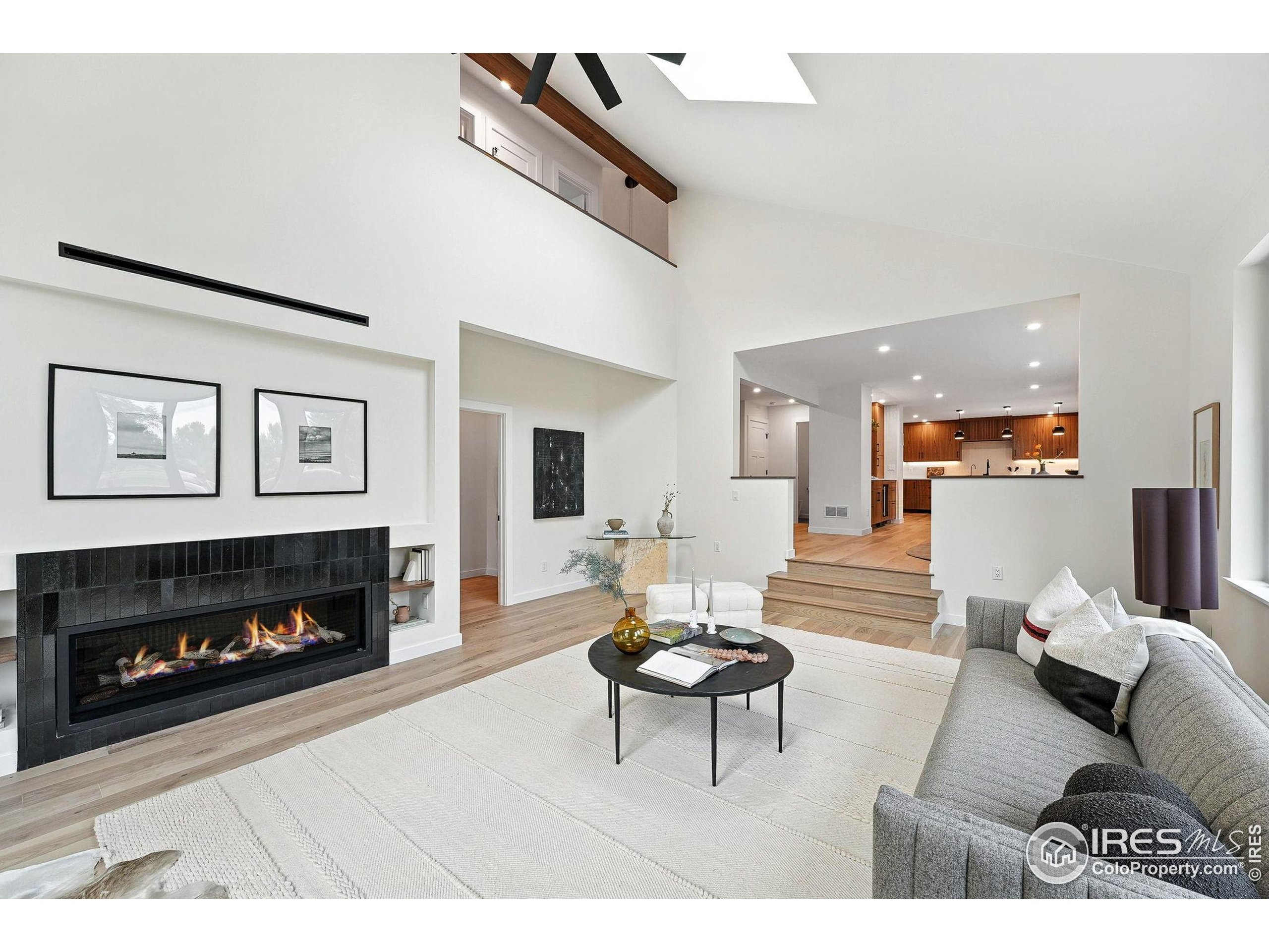 7312 Island Cir