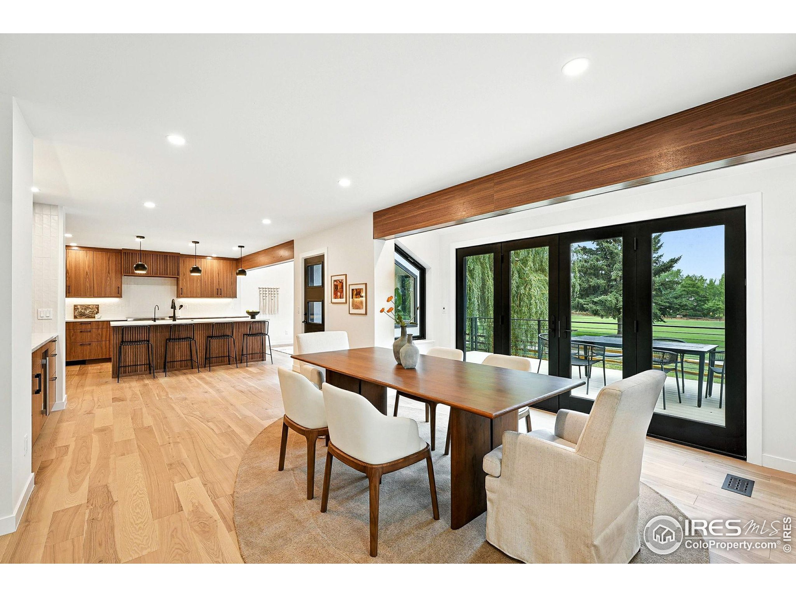 7312 Island Cir