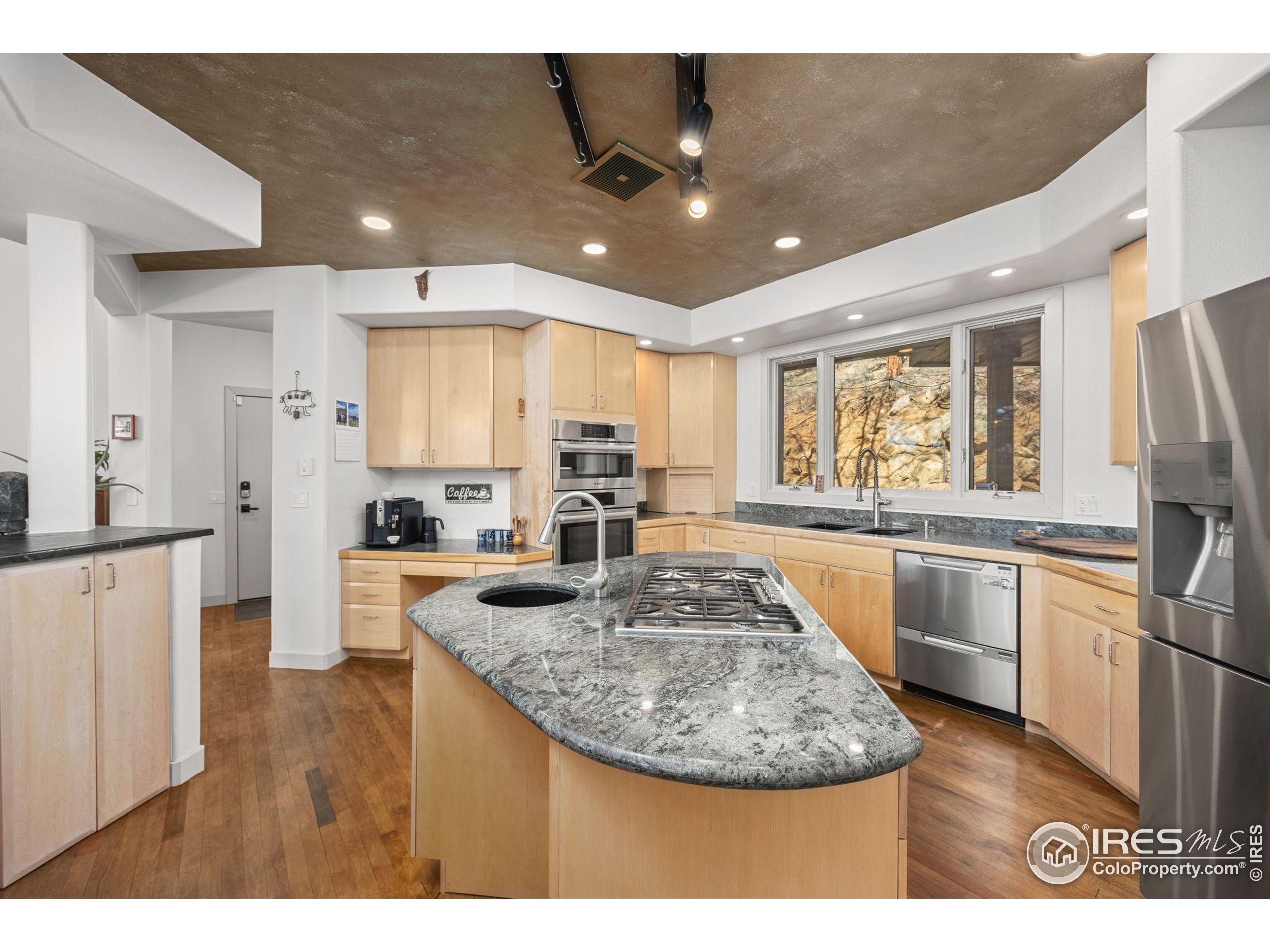 524 Cutter Ln