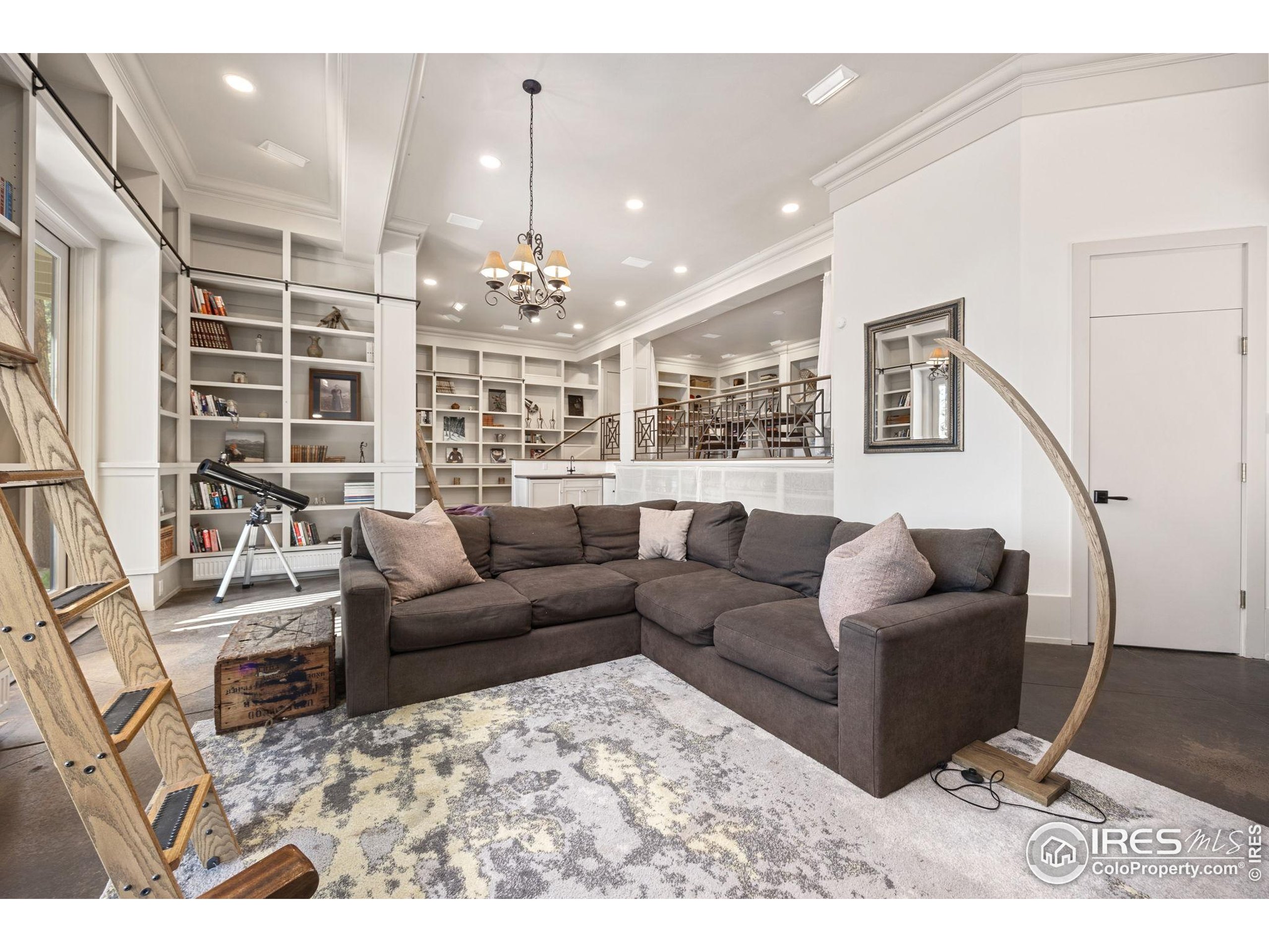 524 Cutter Ln