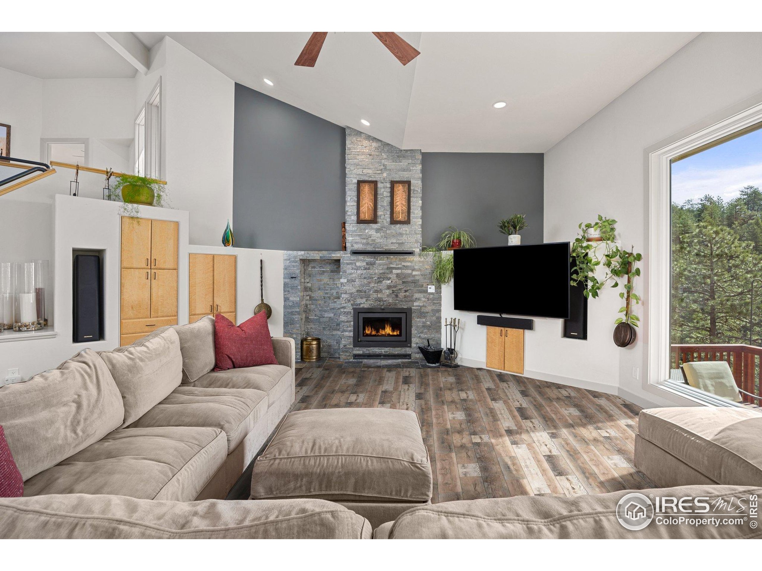524 Cutter Ln