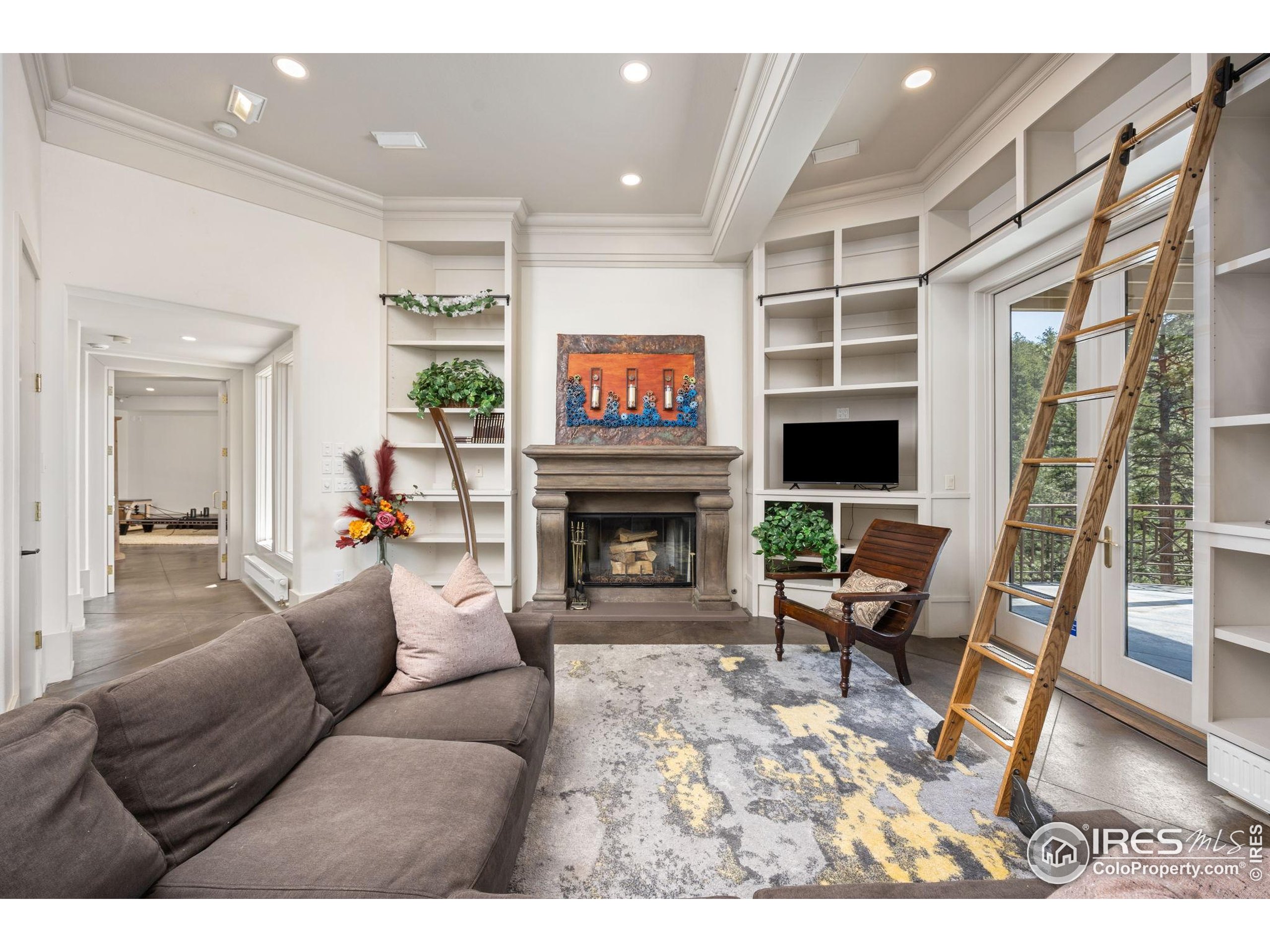 524 Cutter Ln
