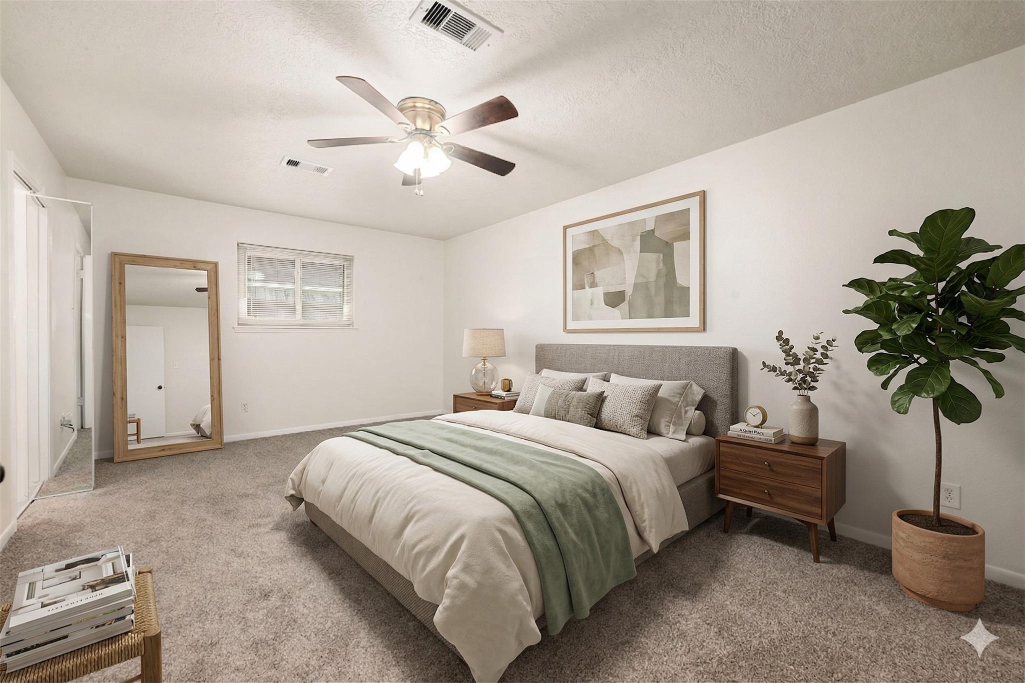 806 S Hyannis Port Street