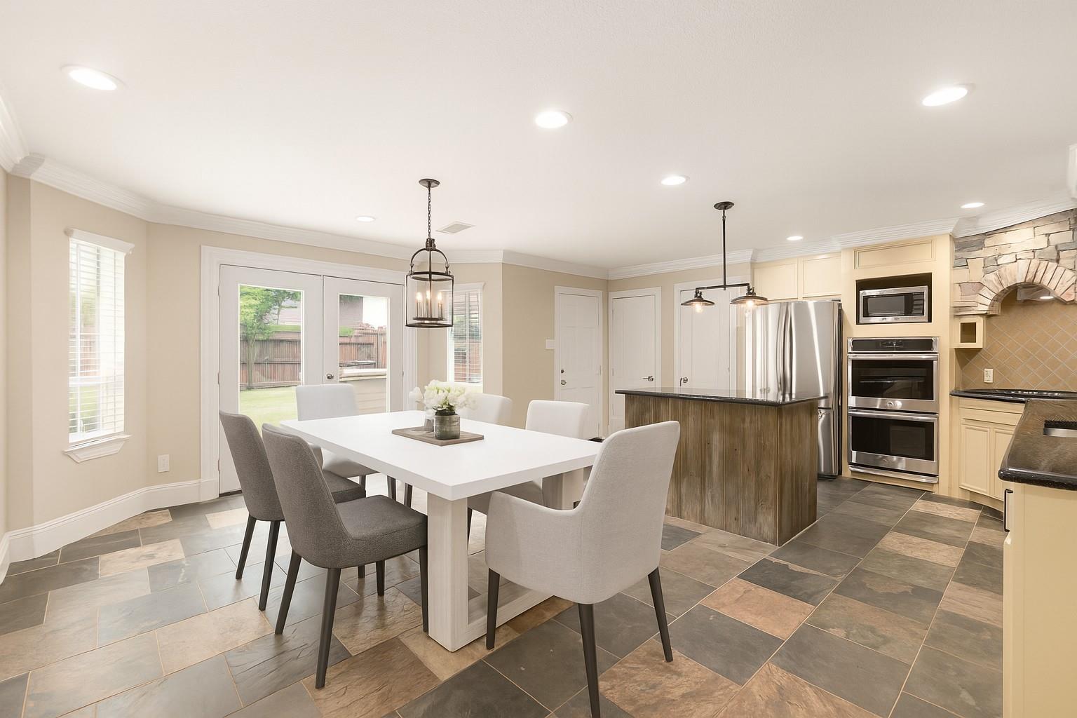 600 Crystal River Road