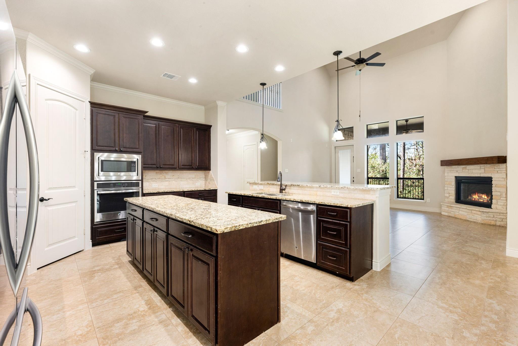 32 Evangeline Boulevard