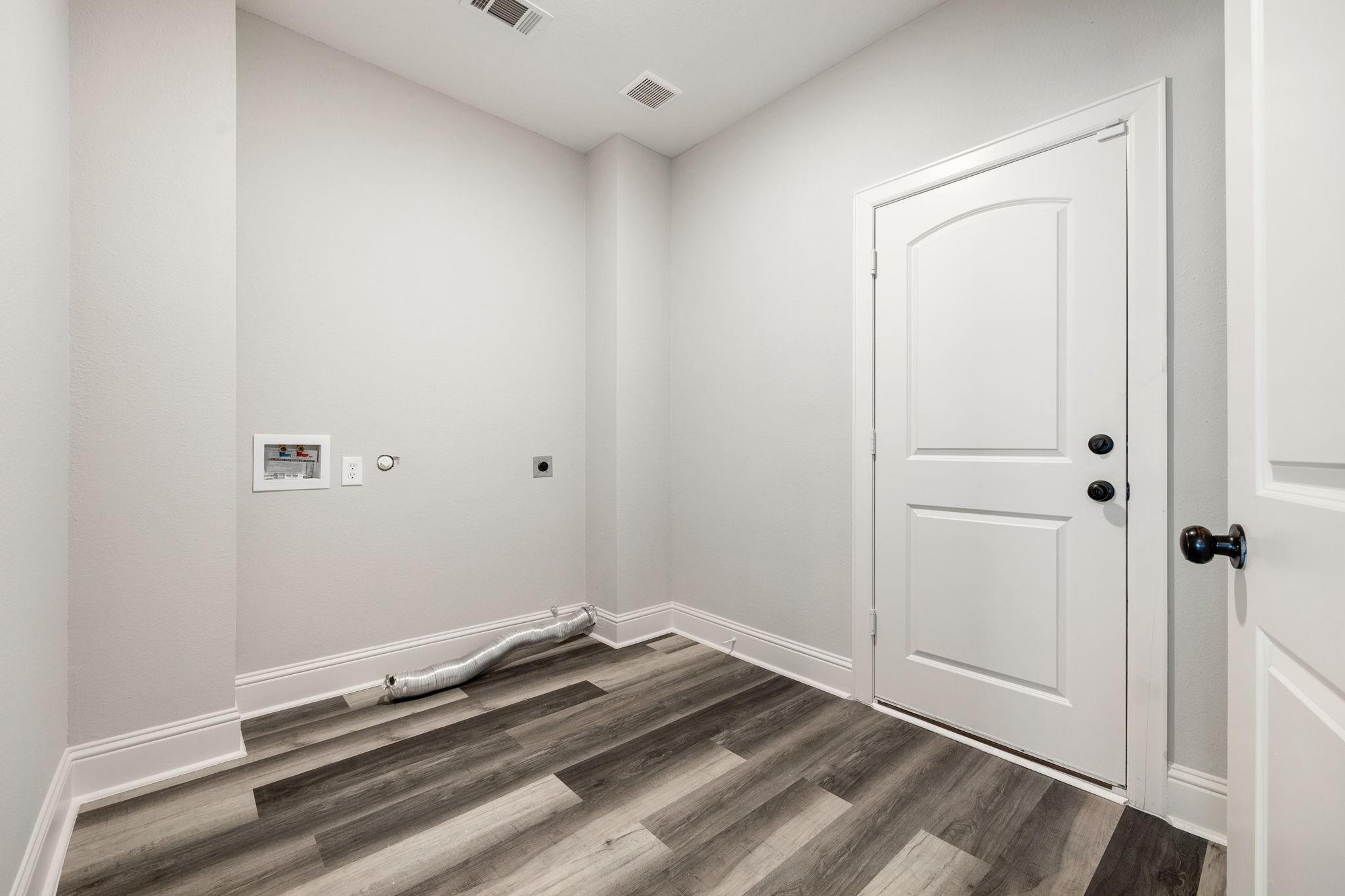 5401 Zephyr Lane