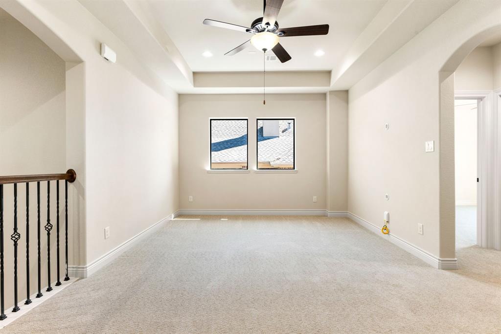 32 Evangeline Boulevard