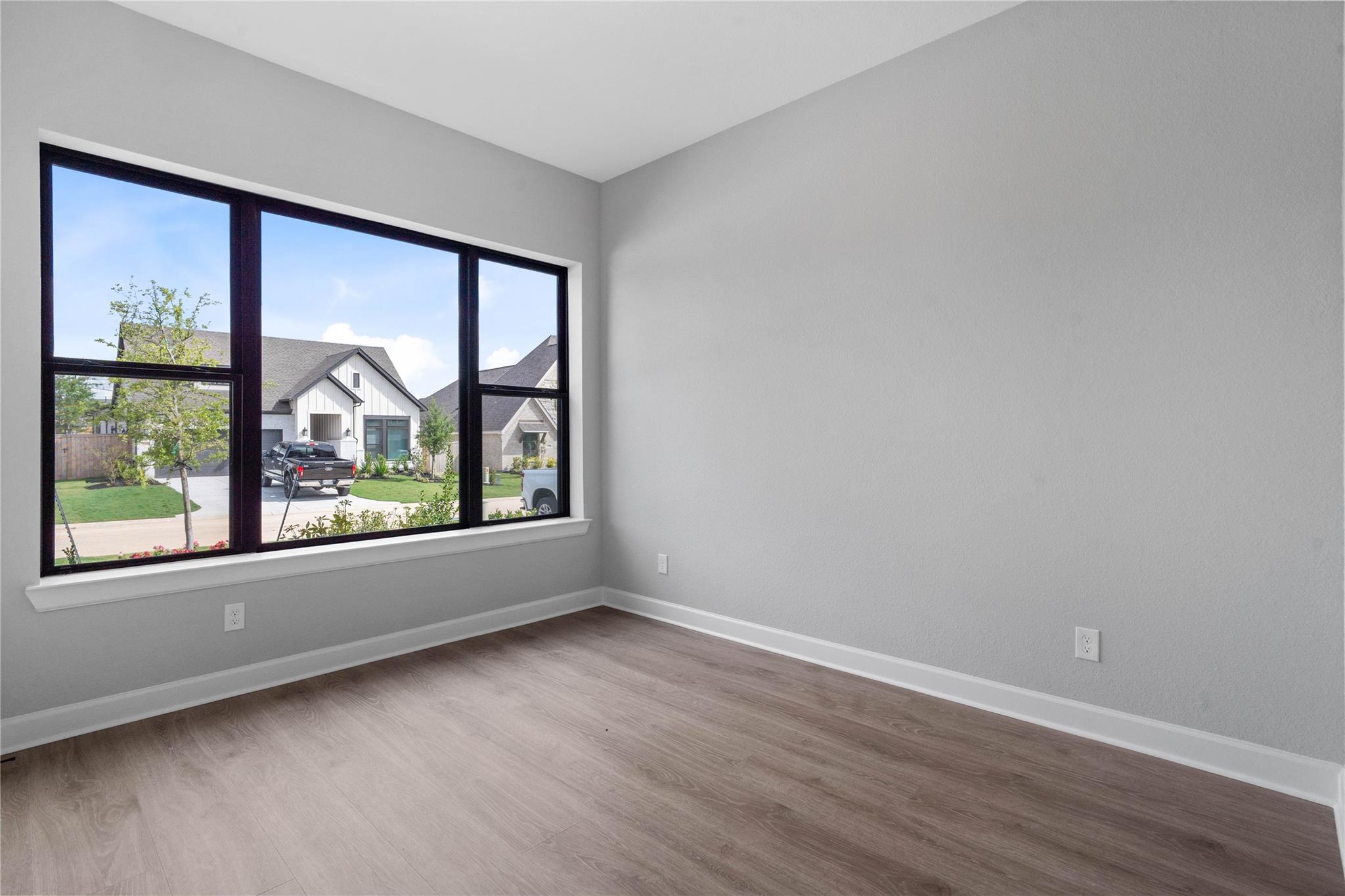 26440 N Wayland Chase