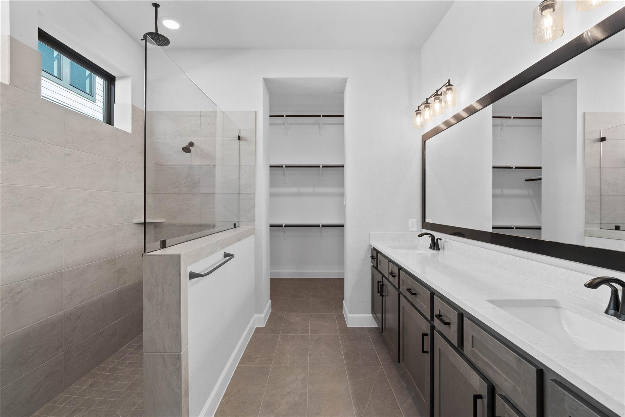 26440 N Wayland Chase