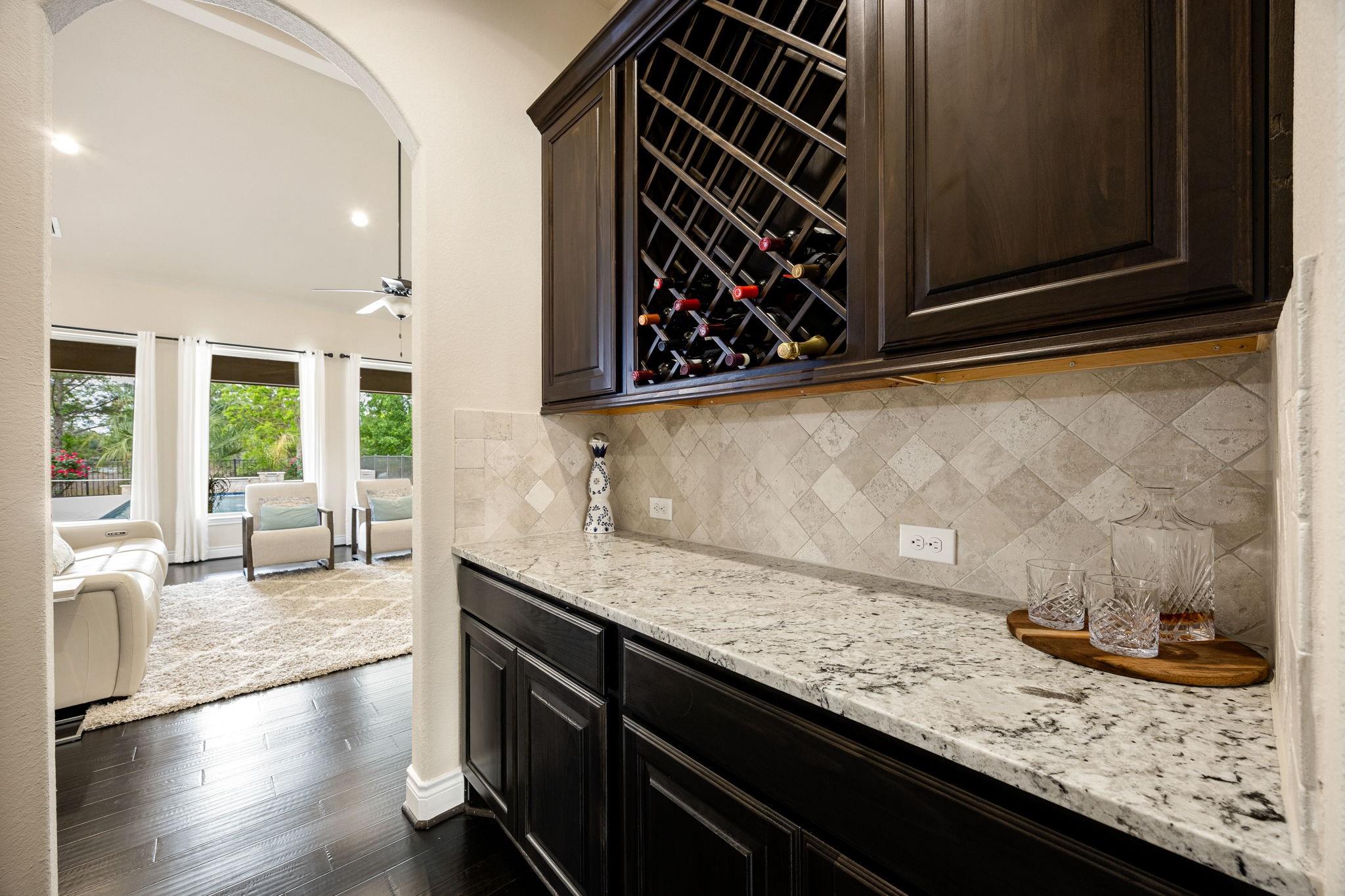 8992 Wind Jammer Lane