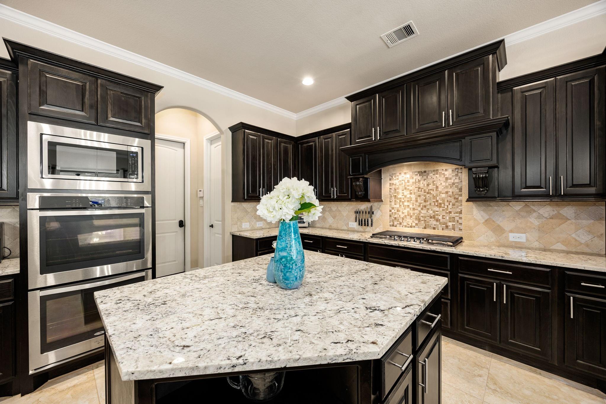 8992 Wind Jammer Lane