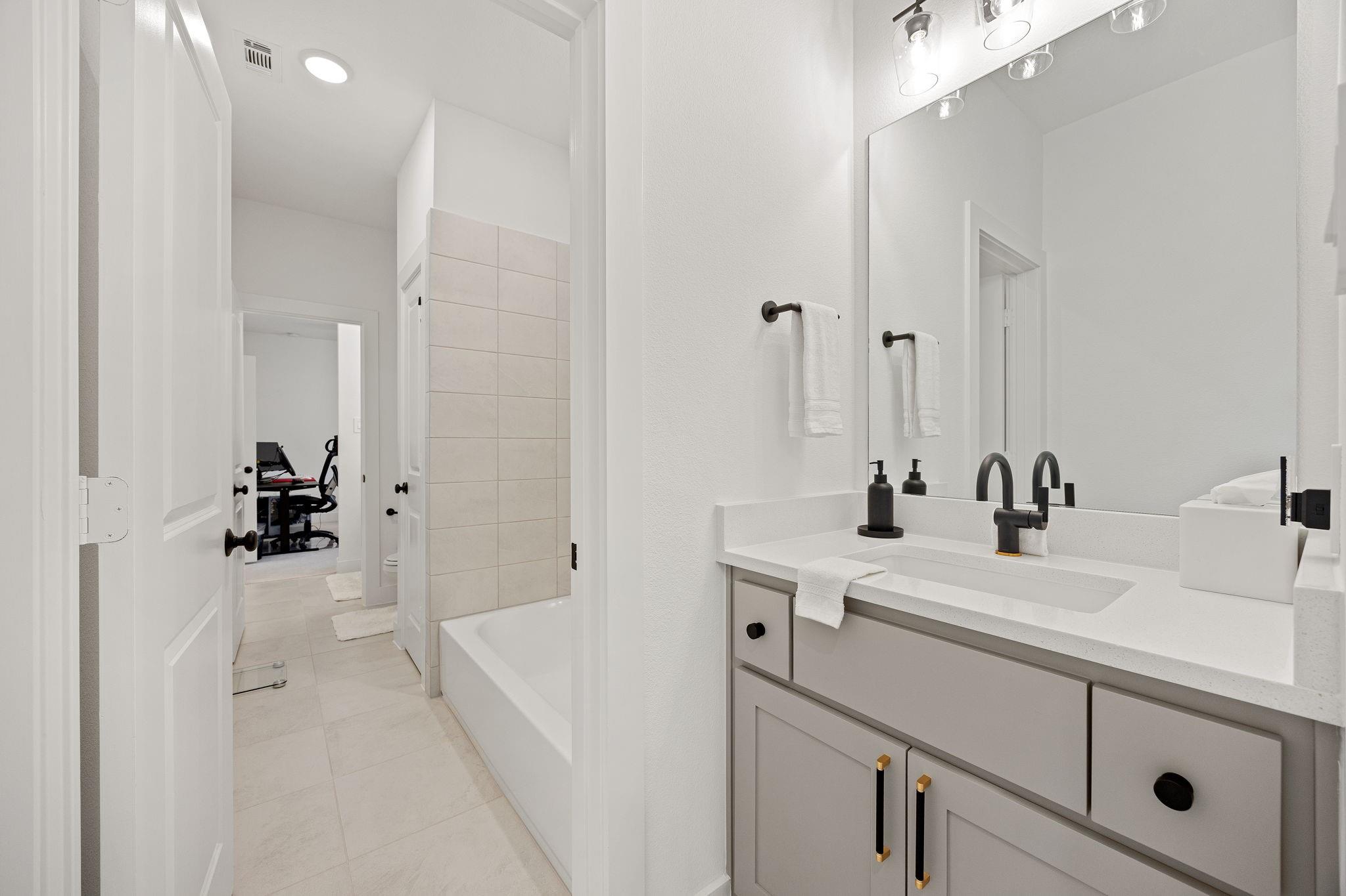 112 Bentwood Meadow Ln