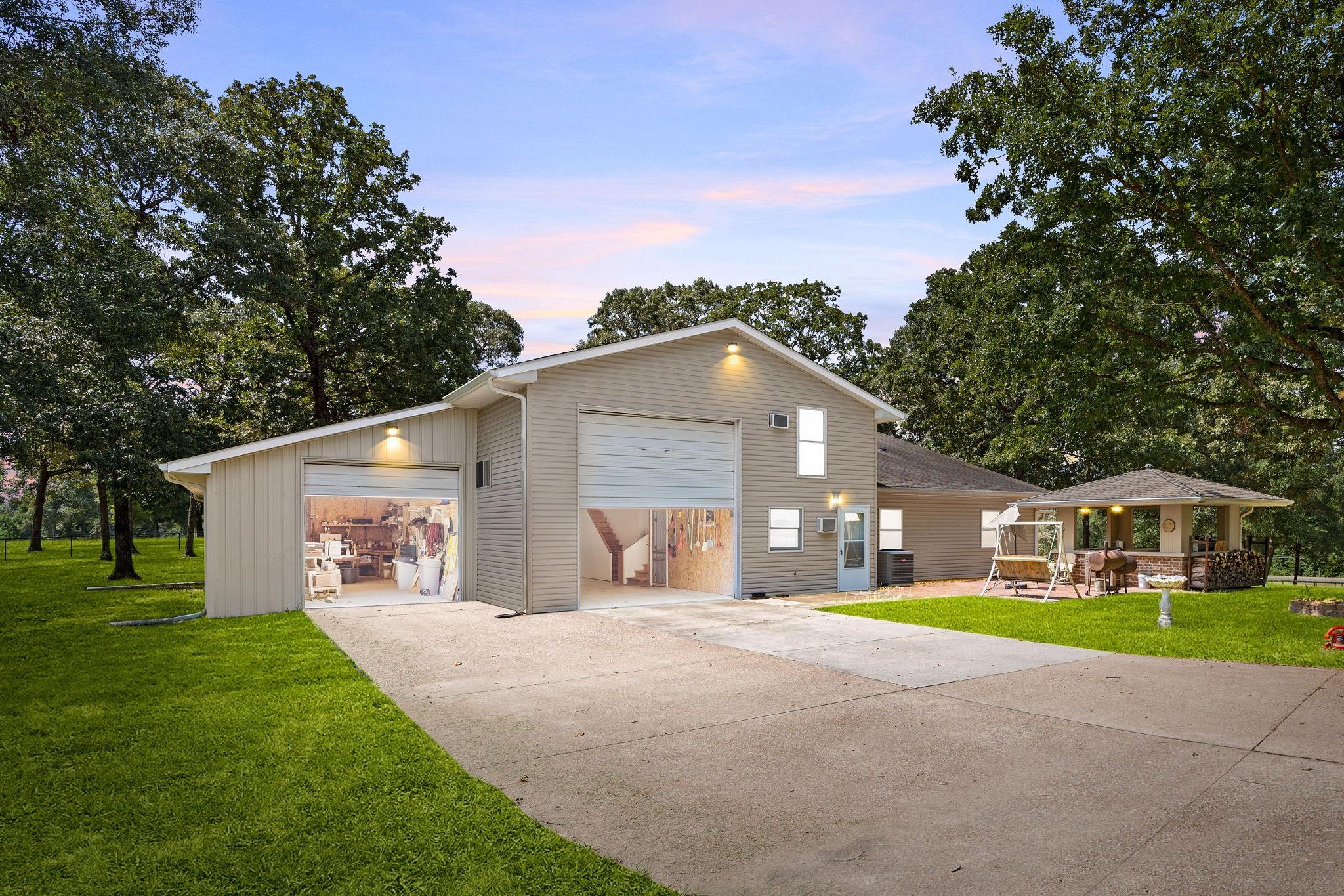 8407 State Highway 75 S