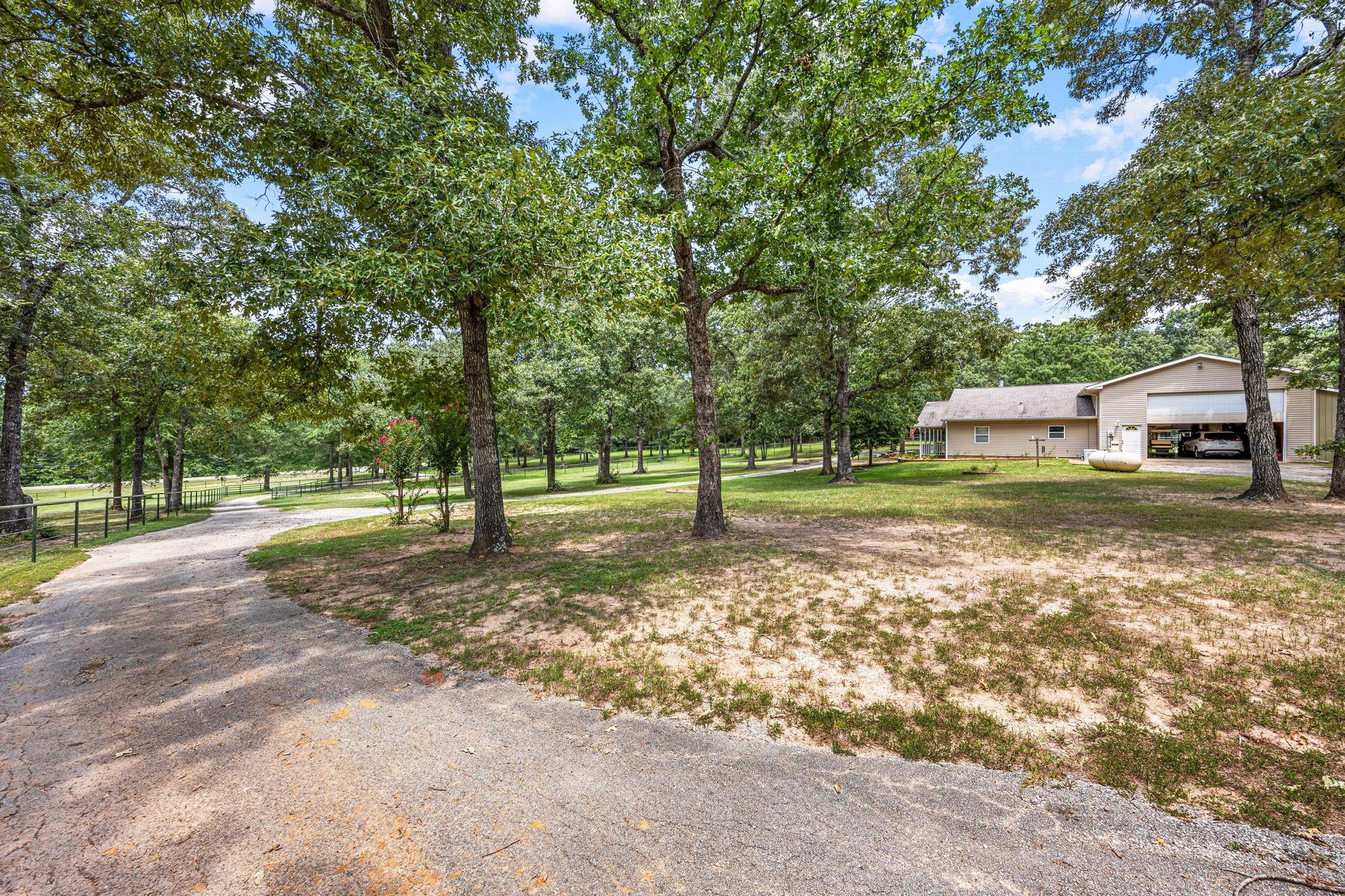 8407 State Highway 75 S