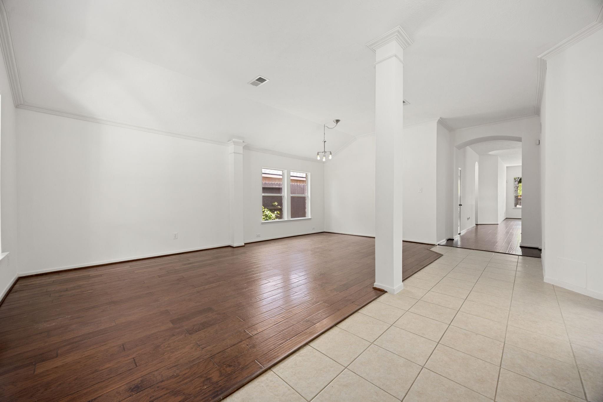 25030 Emporia Point Court