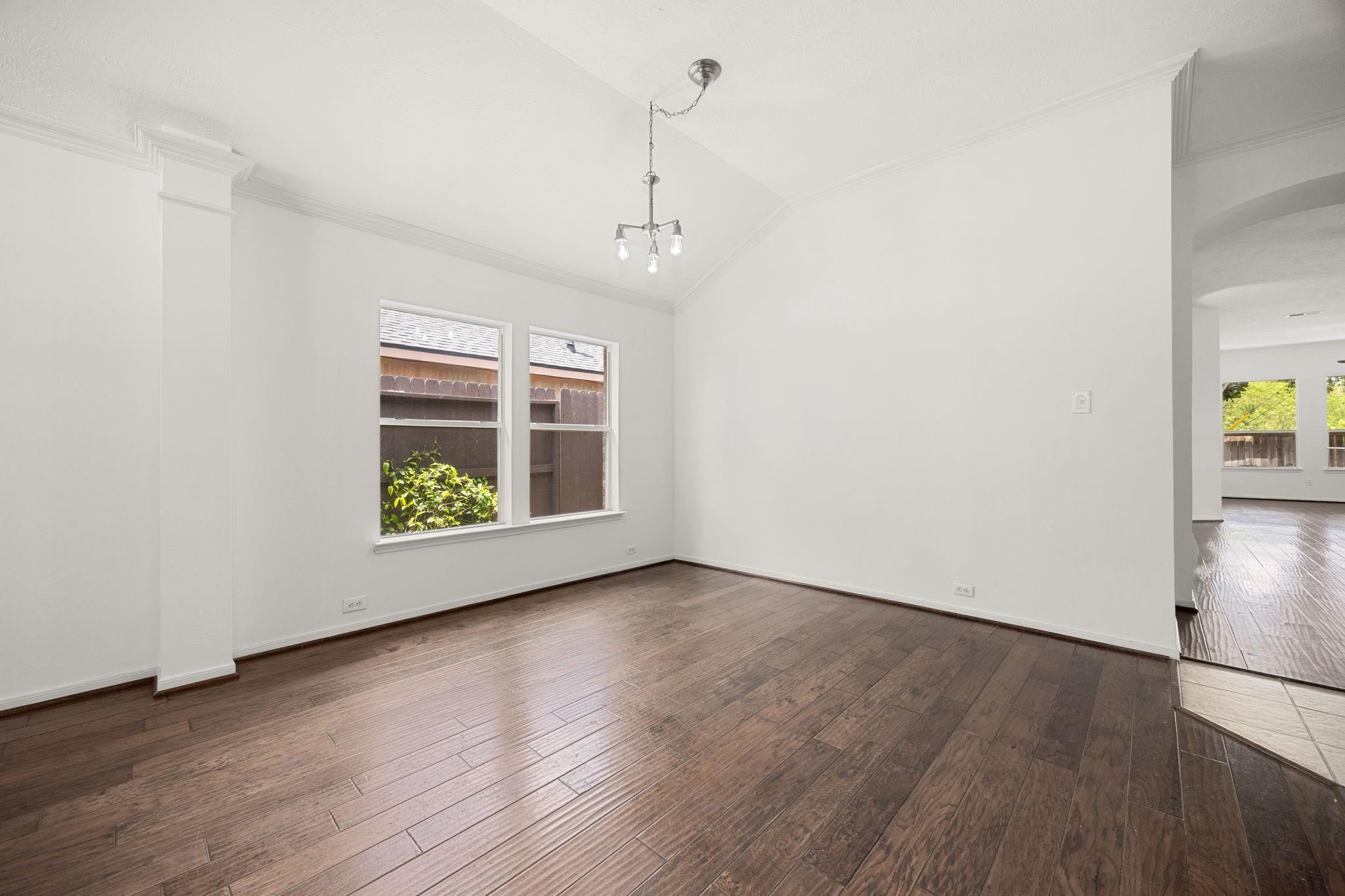 25030 Emporia Point Court