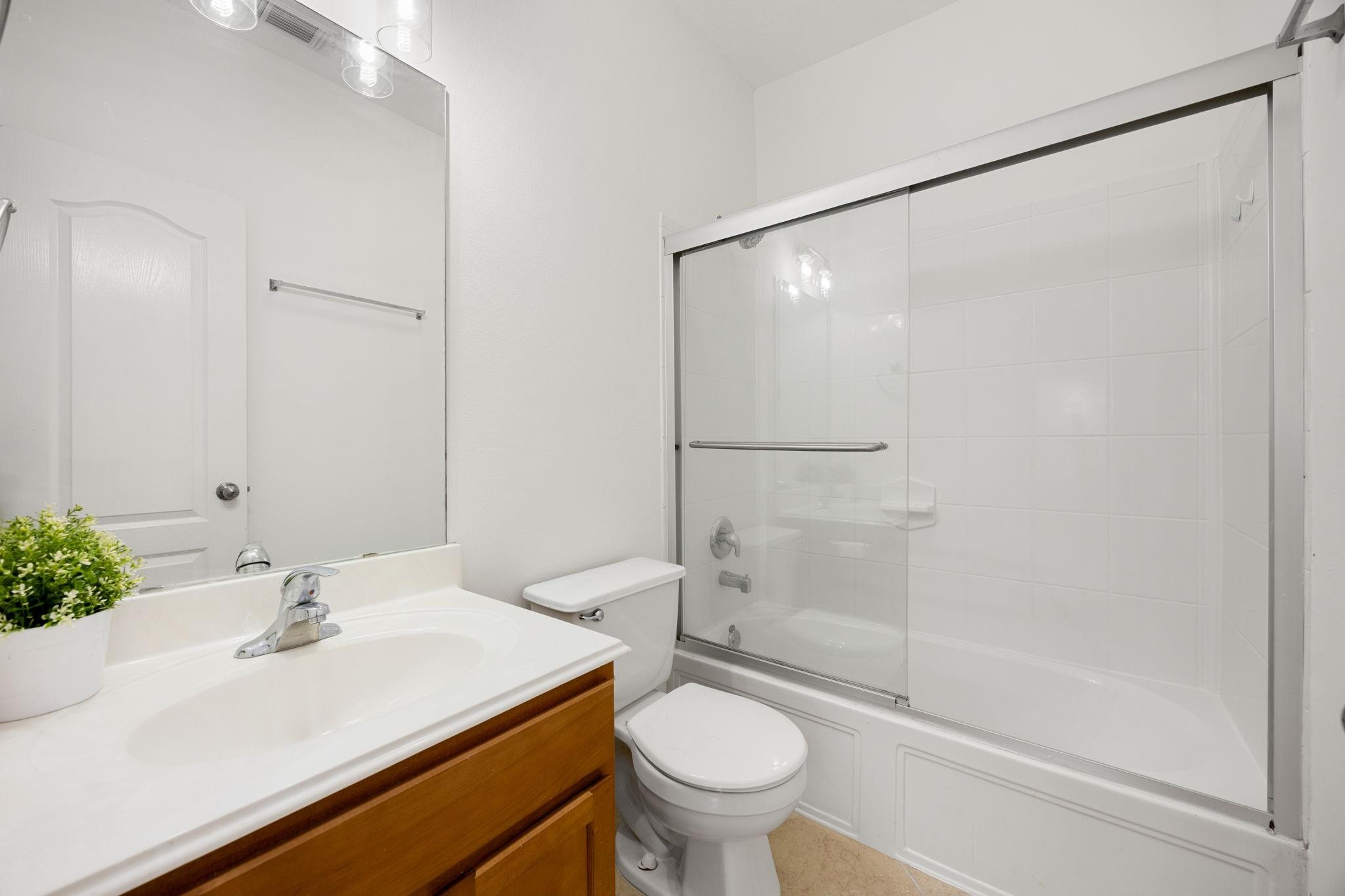 25030 Emporia Point Court