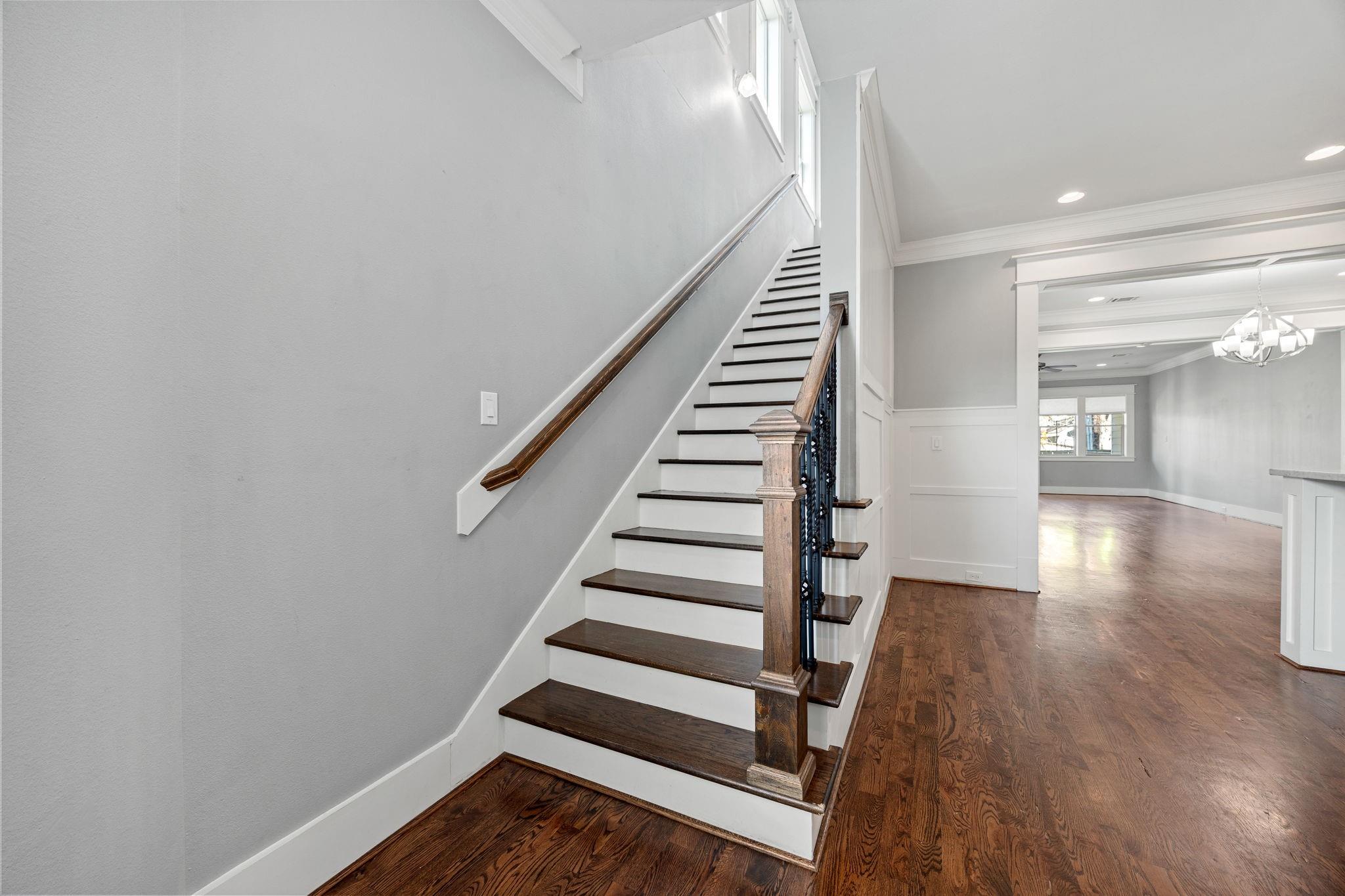 519 E 28th Street