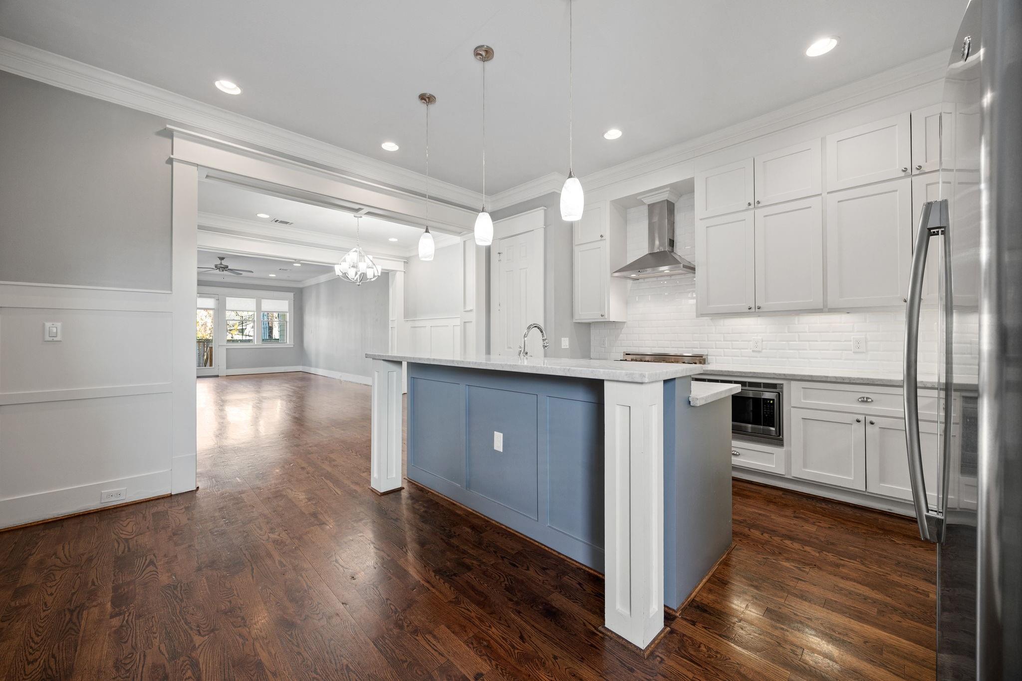 519 E 28th Street