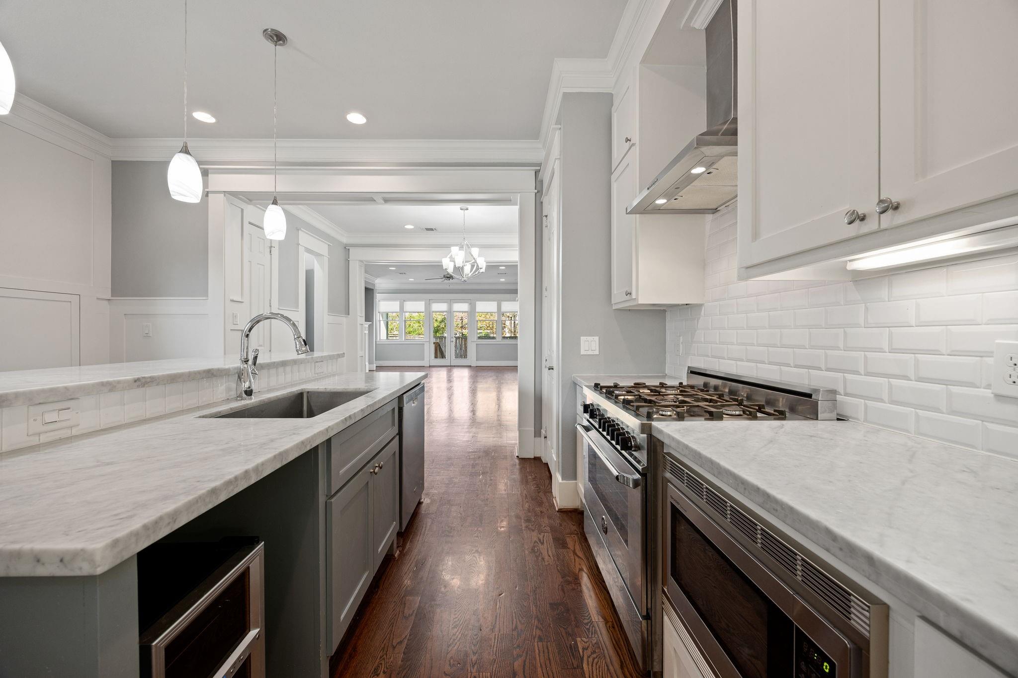 519 E 28th Street
