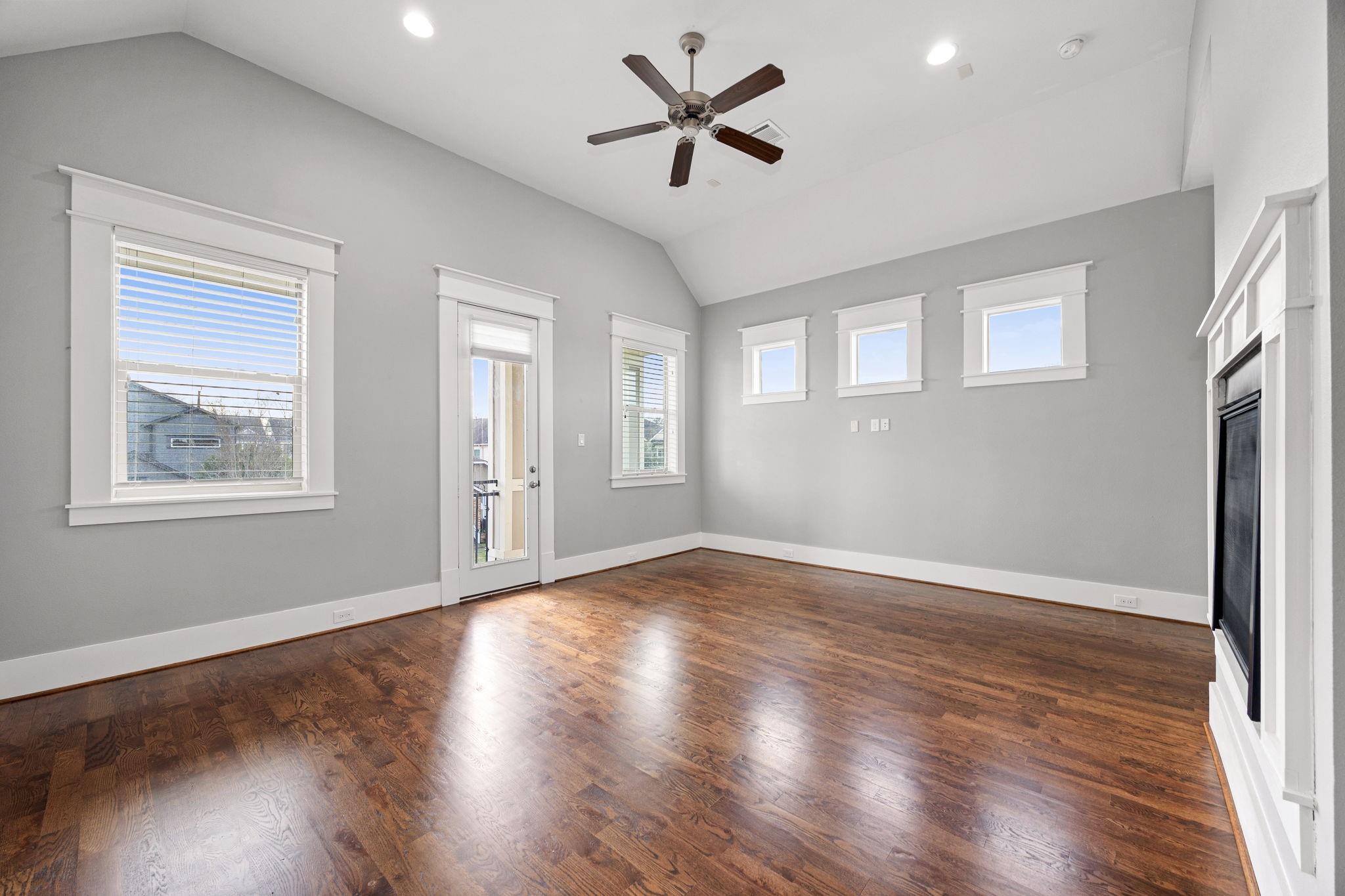 519 E 28th Street