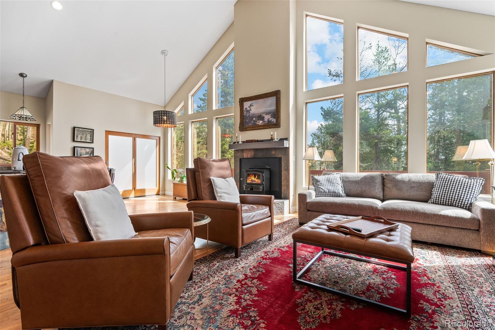 330 Lodgepole Drive