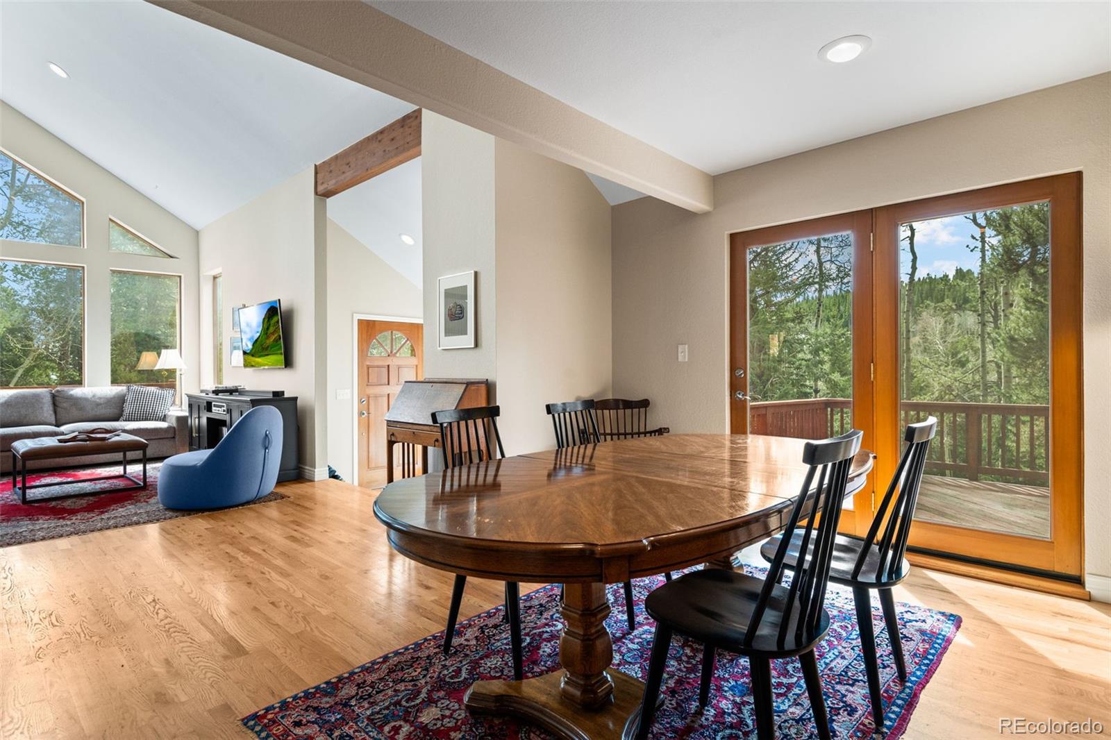 330 Lodgepole Drive