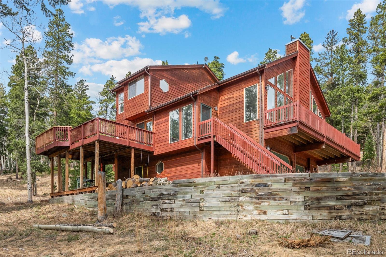330 Lodgepole Drive