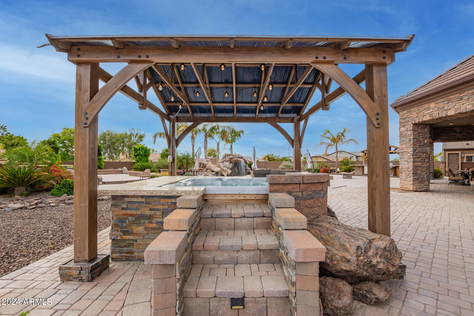 16697 W MOHAVE Street