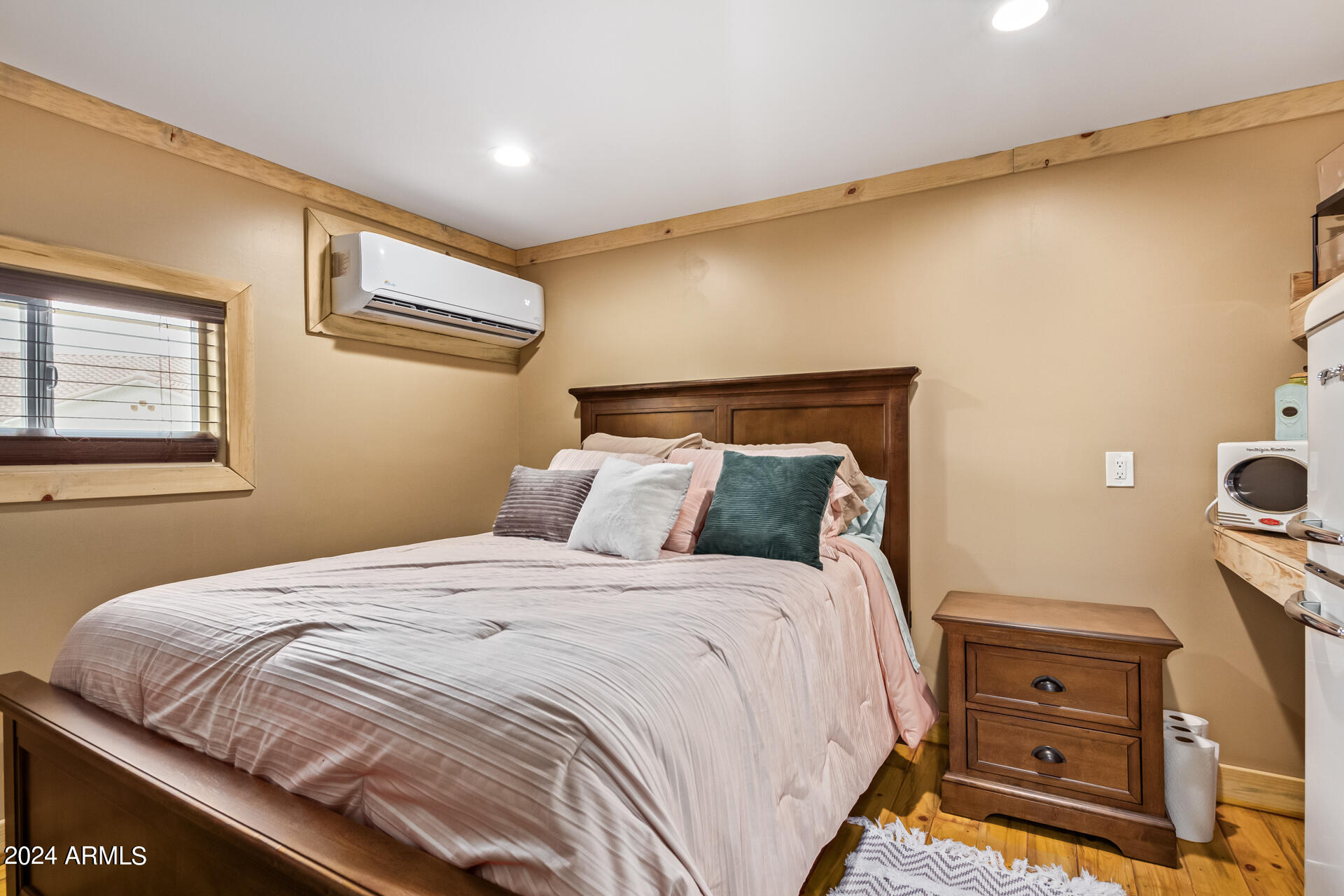 16697 W MOHAVE Street