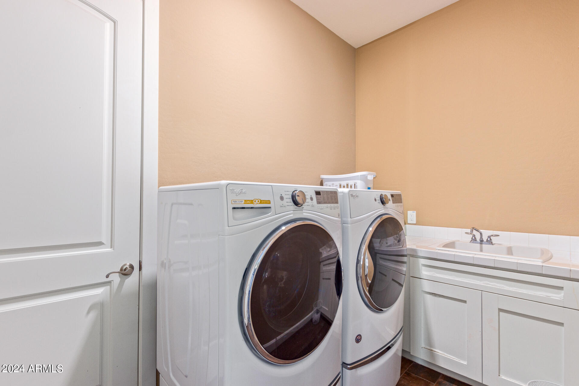 11719 W DOVE WING Way