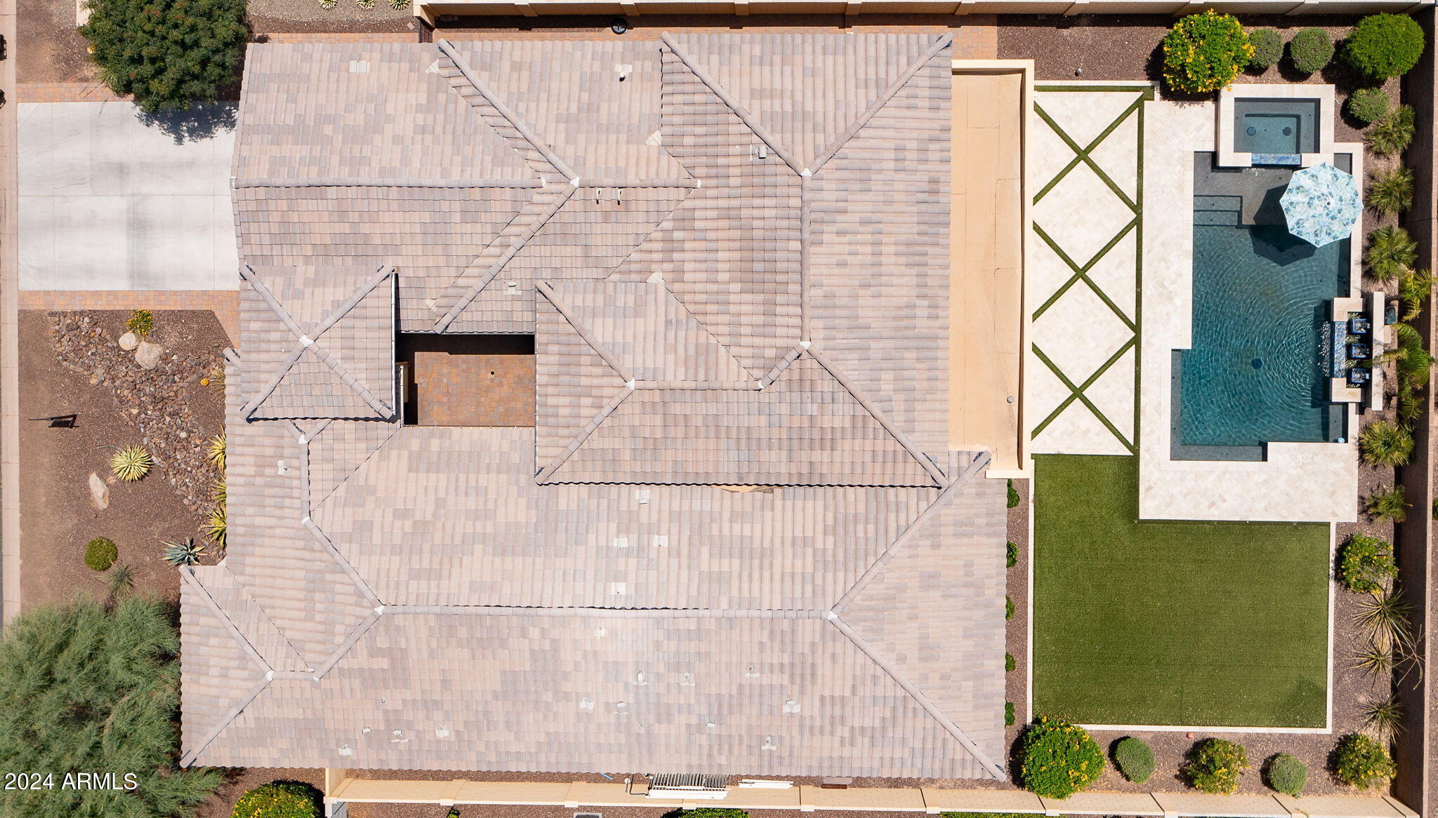 11719 W DOVE WING Way