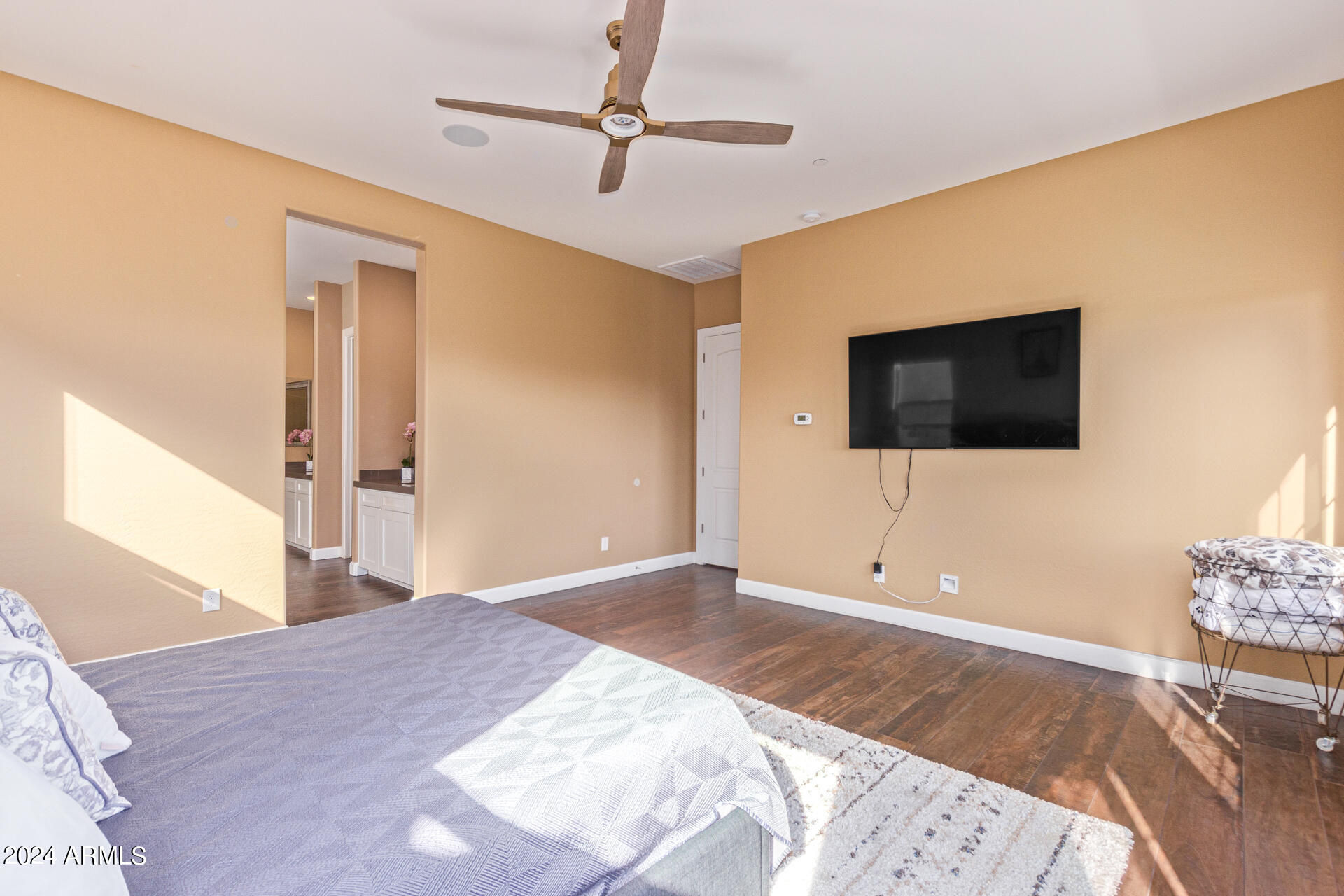 11719 W DOVE WING Way